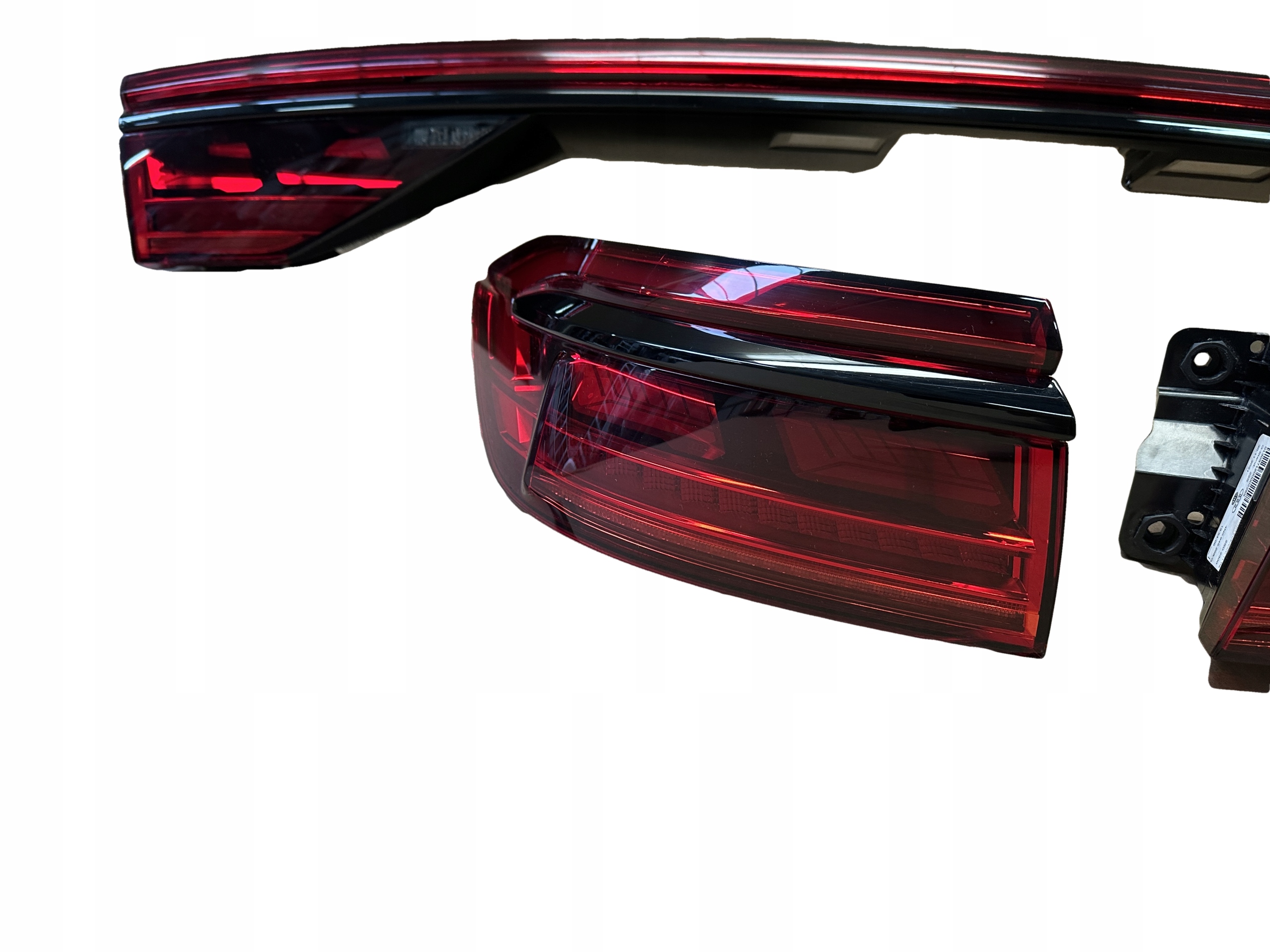AUDI A8 4N D5 Leuchte heck OLED 4N0945095R
