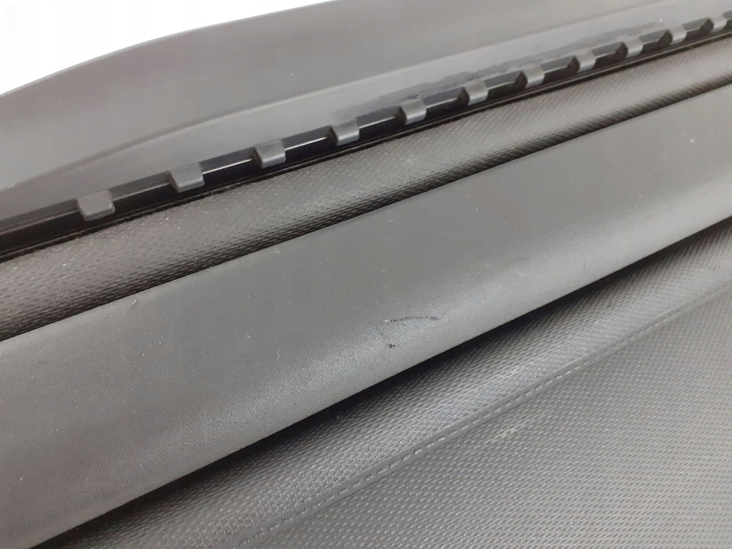 2008 BMW 5 E60 E61 ролета багажника