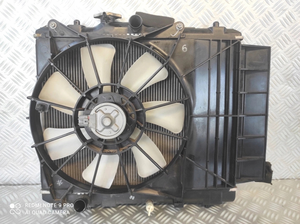 OPEL AGILA II B 1.2 CHŁODNICE CHŁODNICA WODY KLIMATYZACJI WENTYLATOR