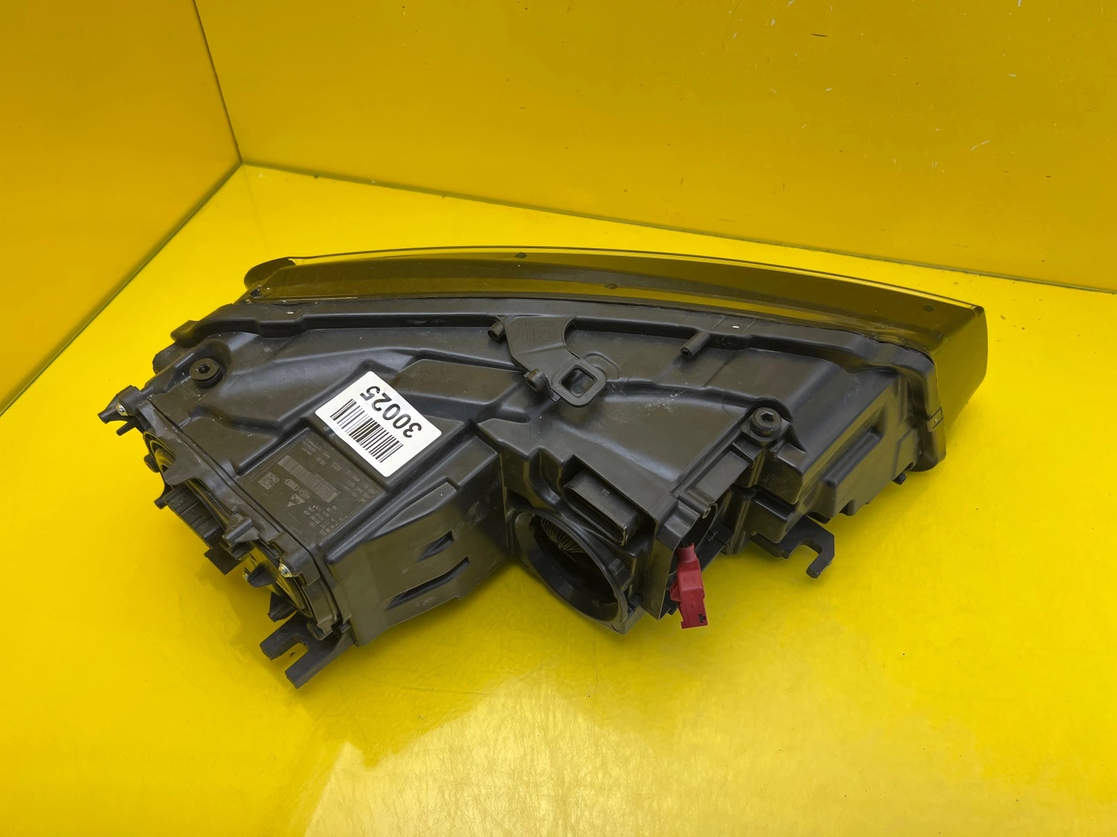 light left front Audi A8 D4 Lift Full Led Matrix 4H0941035
