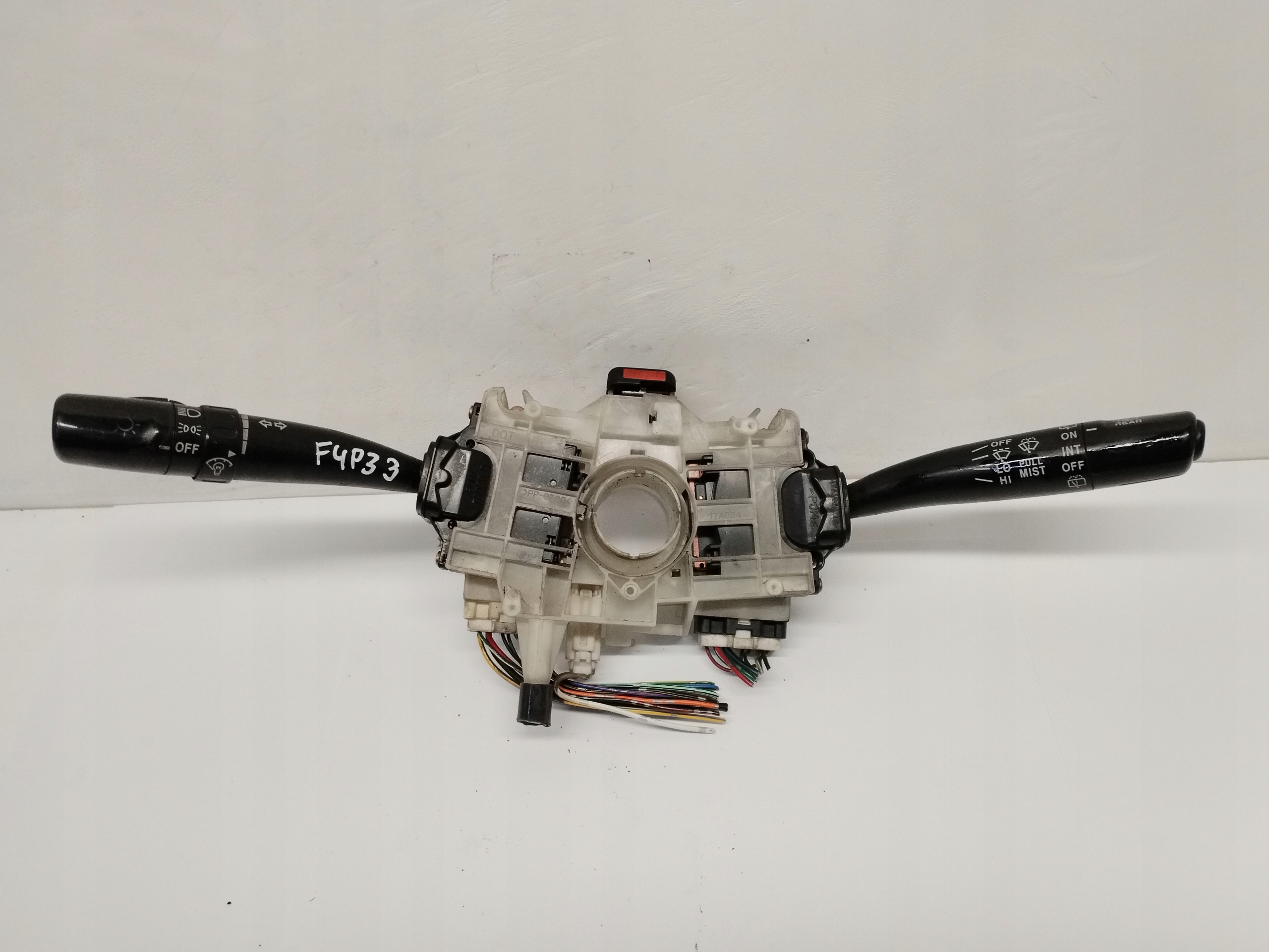 Kombischalter pajak Subaru 83111FC55