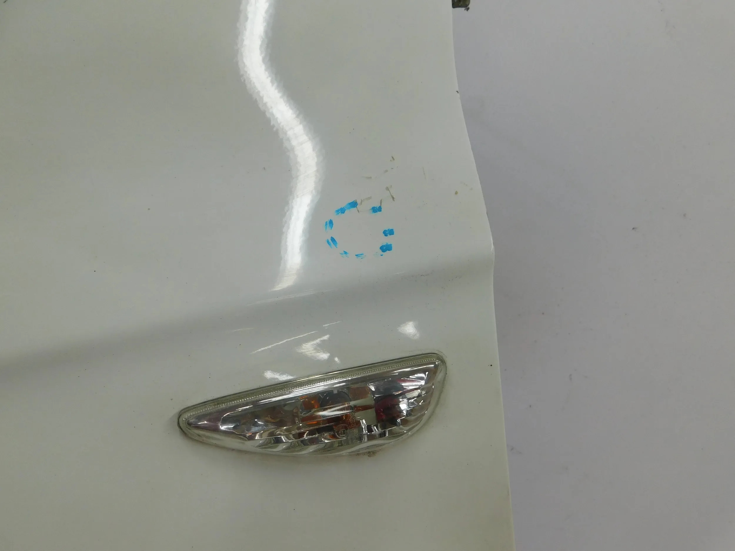 fender front front left HYUNDAI I20 07