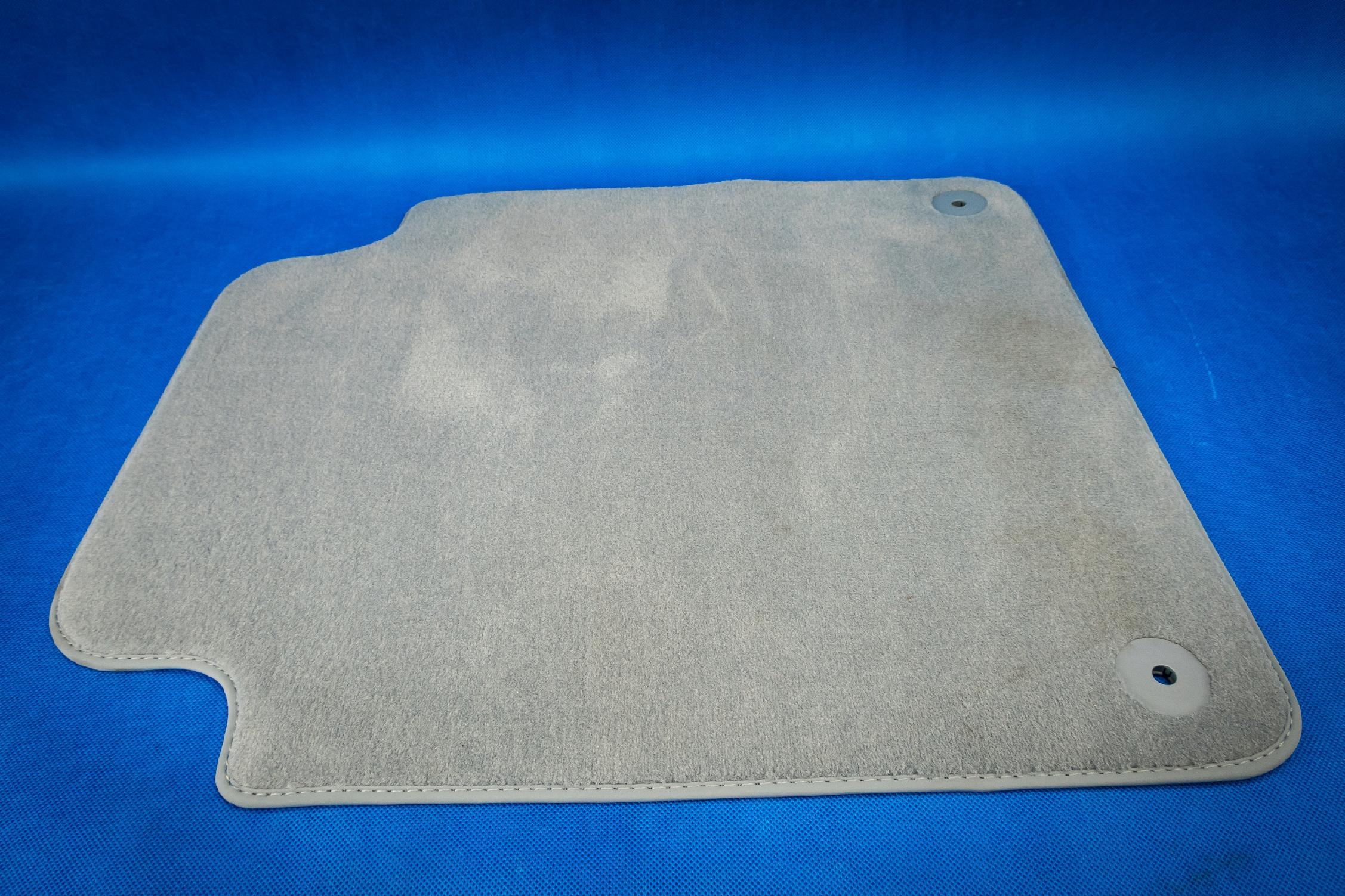 mat left rear part Audi A8 S8 4N Long 4N4863731C
