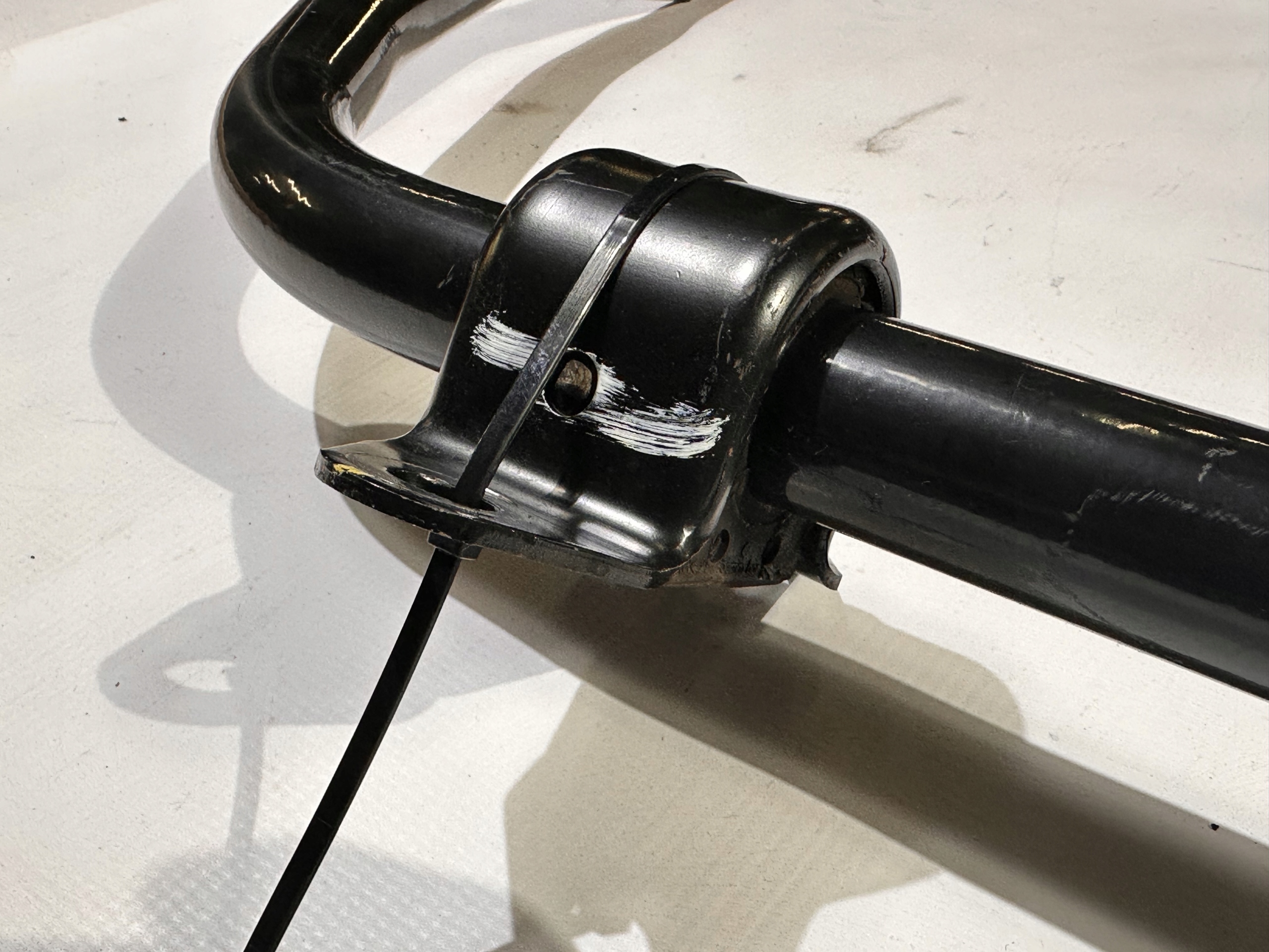 stabilizer rod front front Ford Explorer 2020+