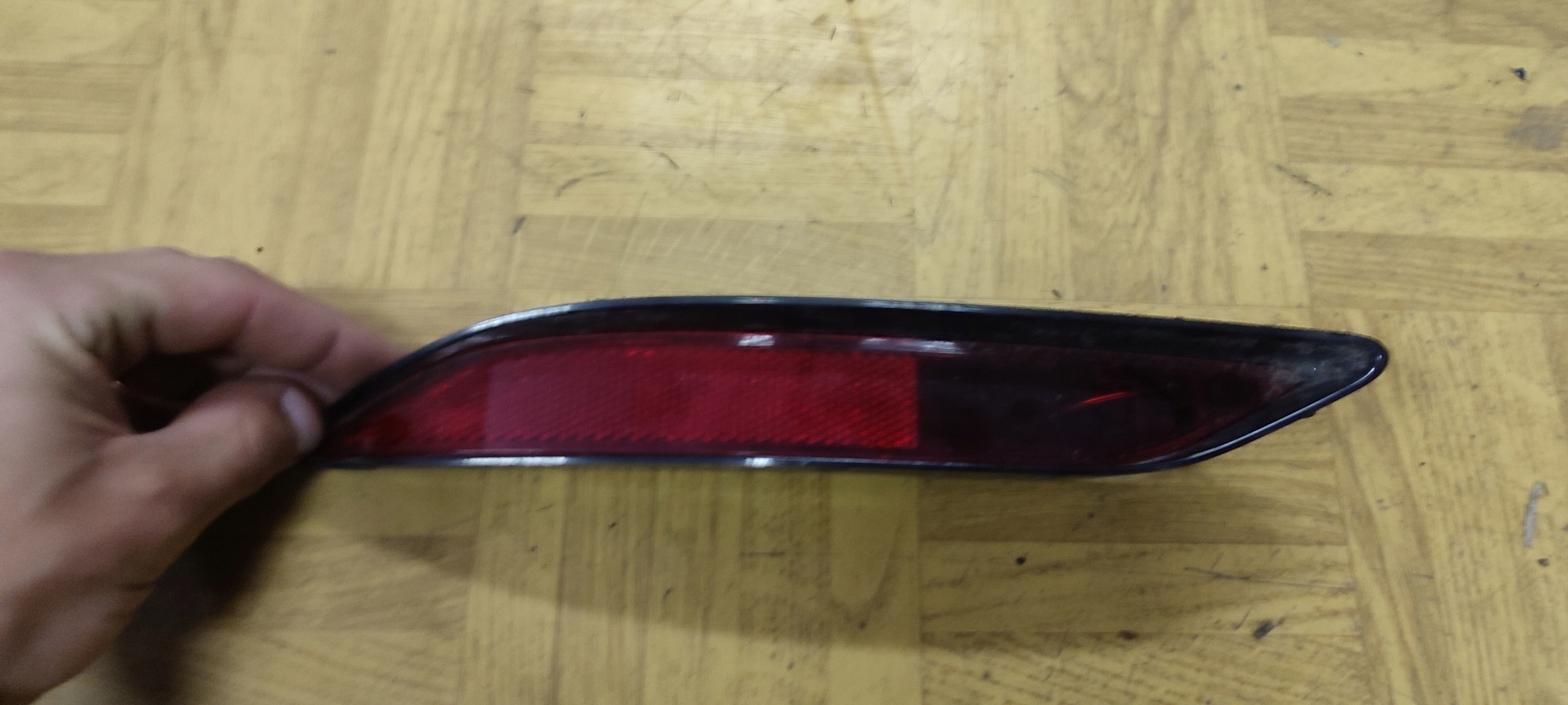 Odblask der Stoßstange hinten links VOLKSWAGEN ID.3 E11 Pro 10C945701