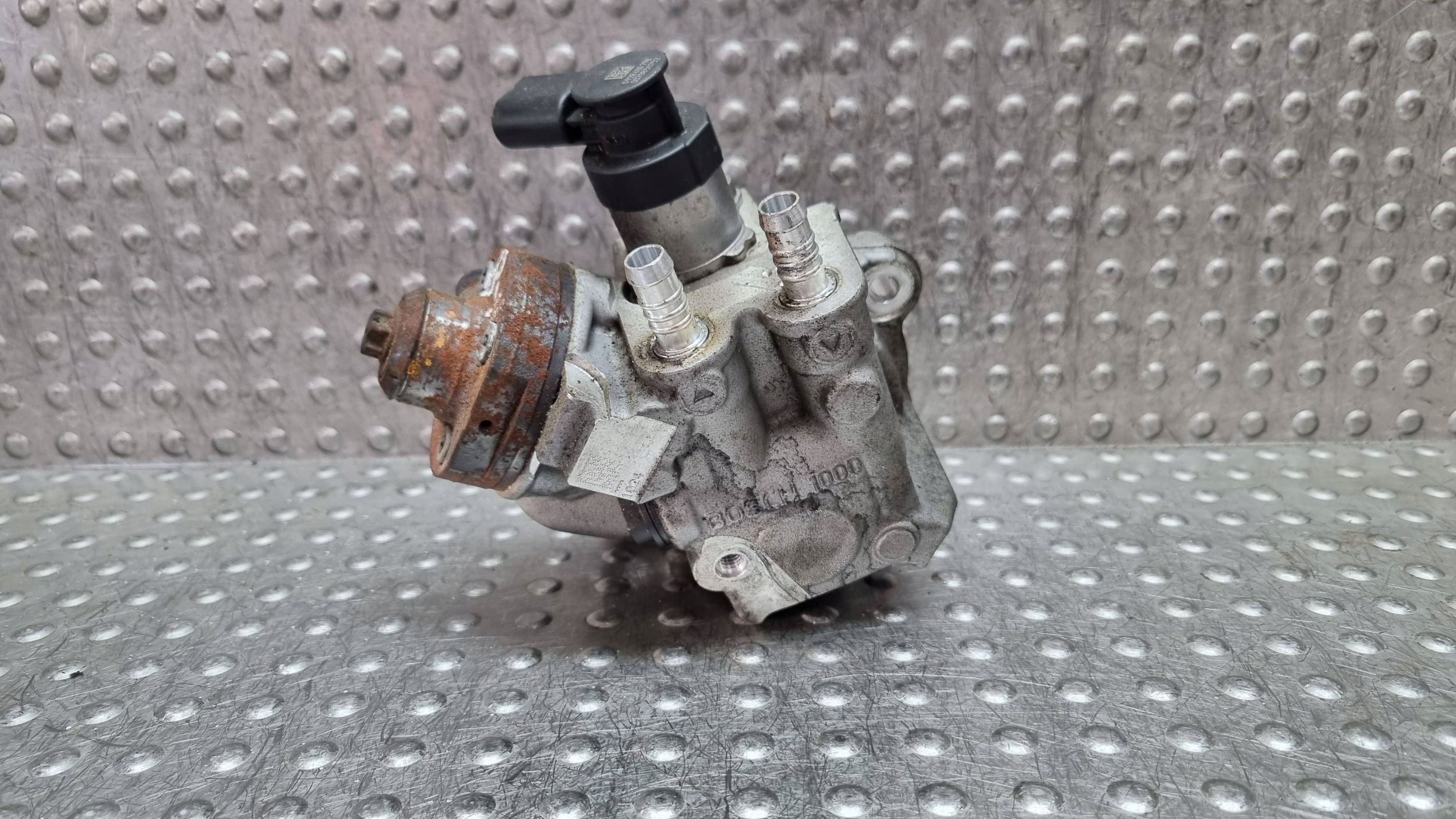 Einspritzpumpe 7810696 BMW E60 E87 E90 E91 X3 E83 F25 F26 2.0D N47D20C