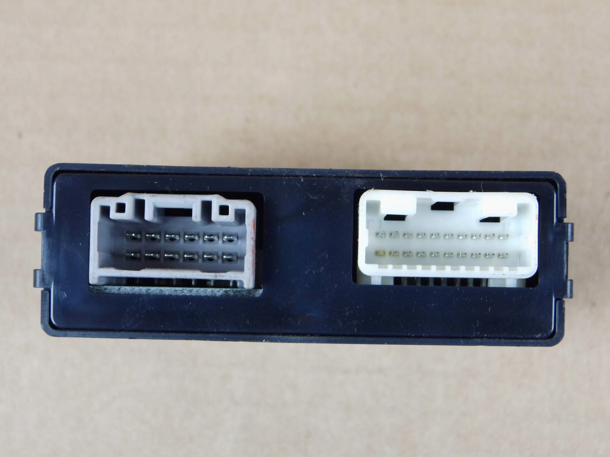 Lexus NX300H module control unit electric brake 89050-78012