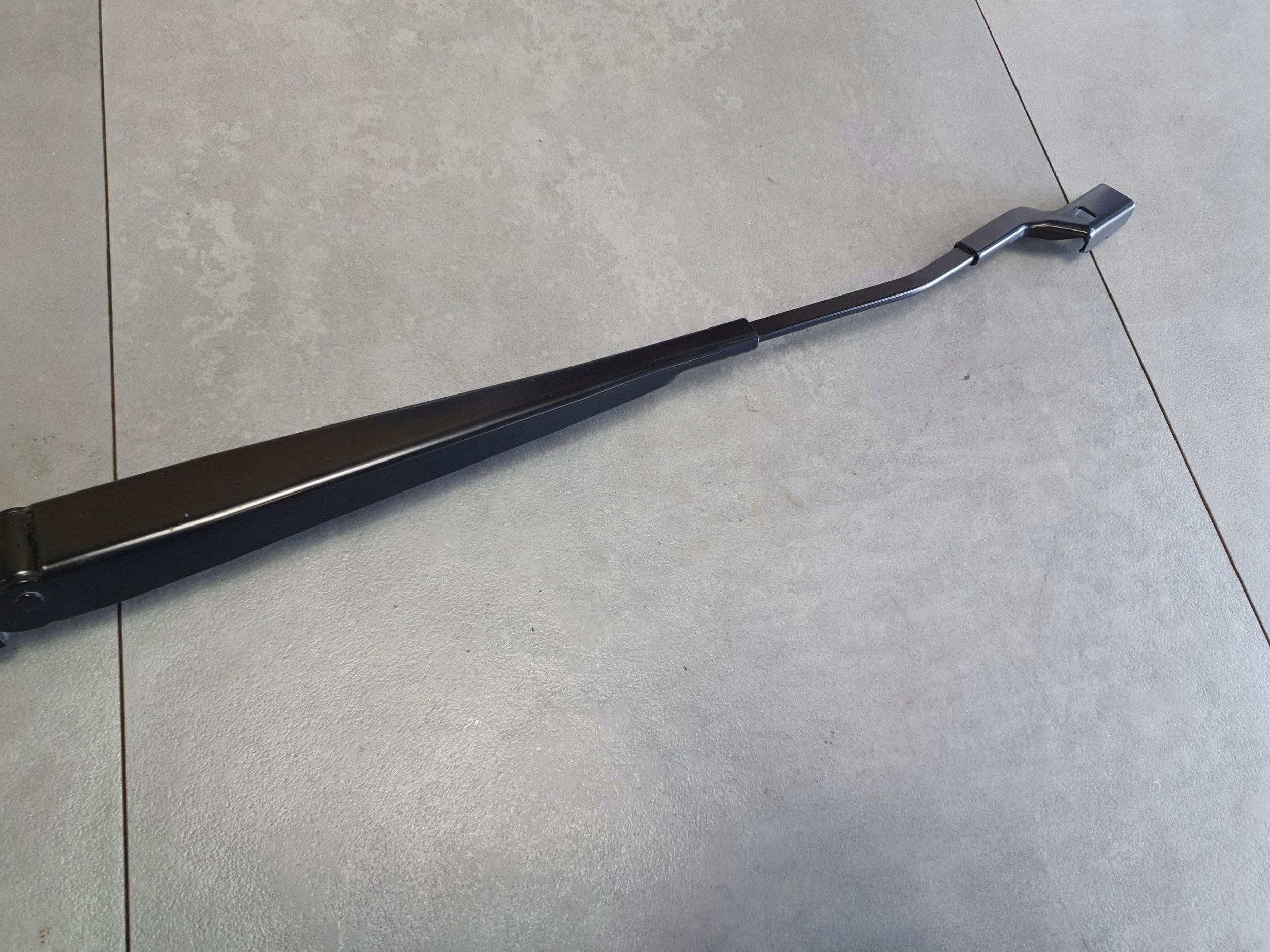 Cupra Leon IV wiper arm windows left 5FB955409A