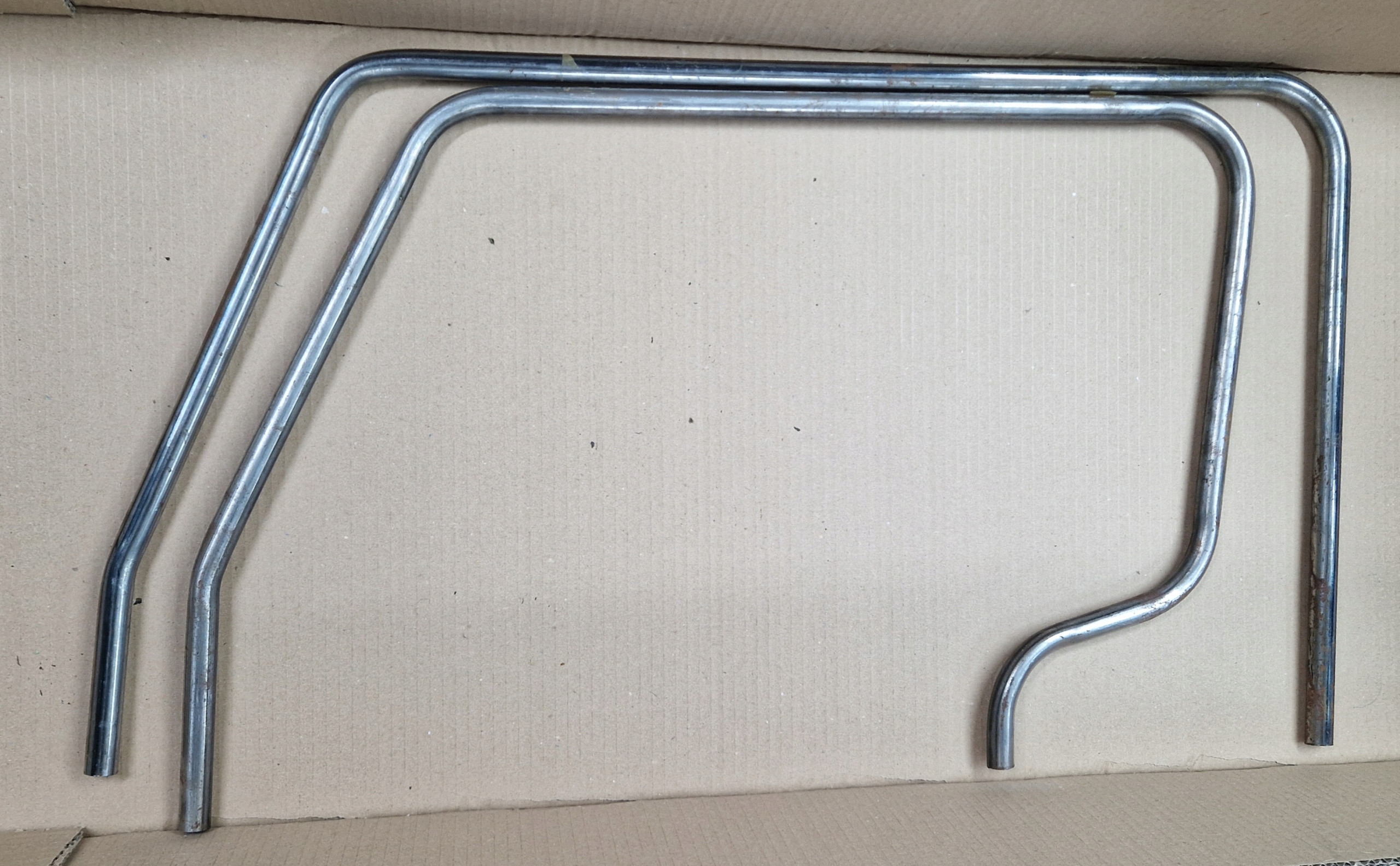 ГАЗ 69 М 2 ДВЕРНАЯ РАМА НАДСТРОЙКИ ДВЕРИ НОВЫЕ