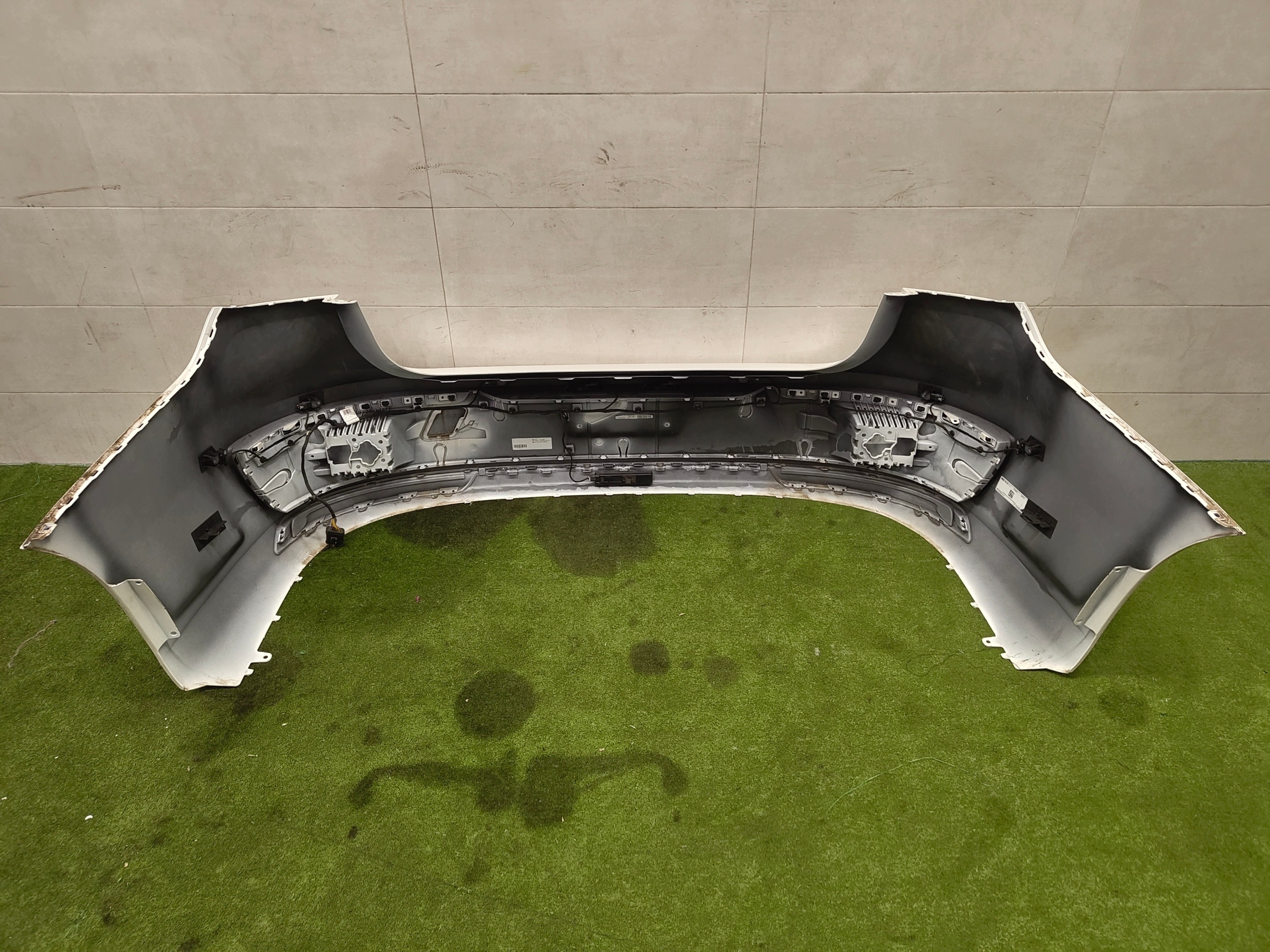 BMW 7 G70 bumper rear part rear 6PDC A300