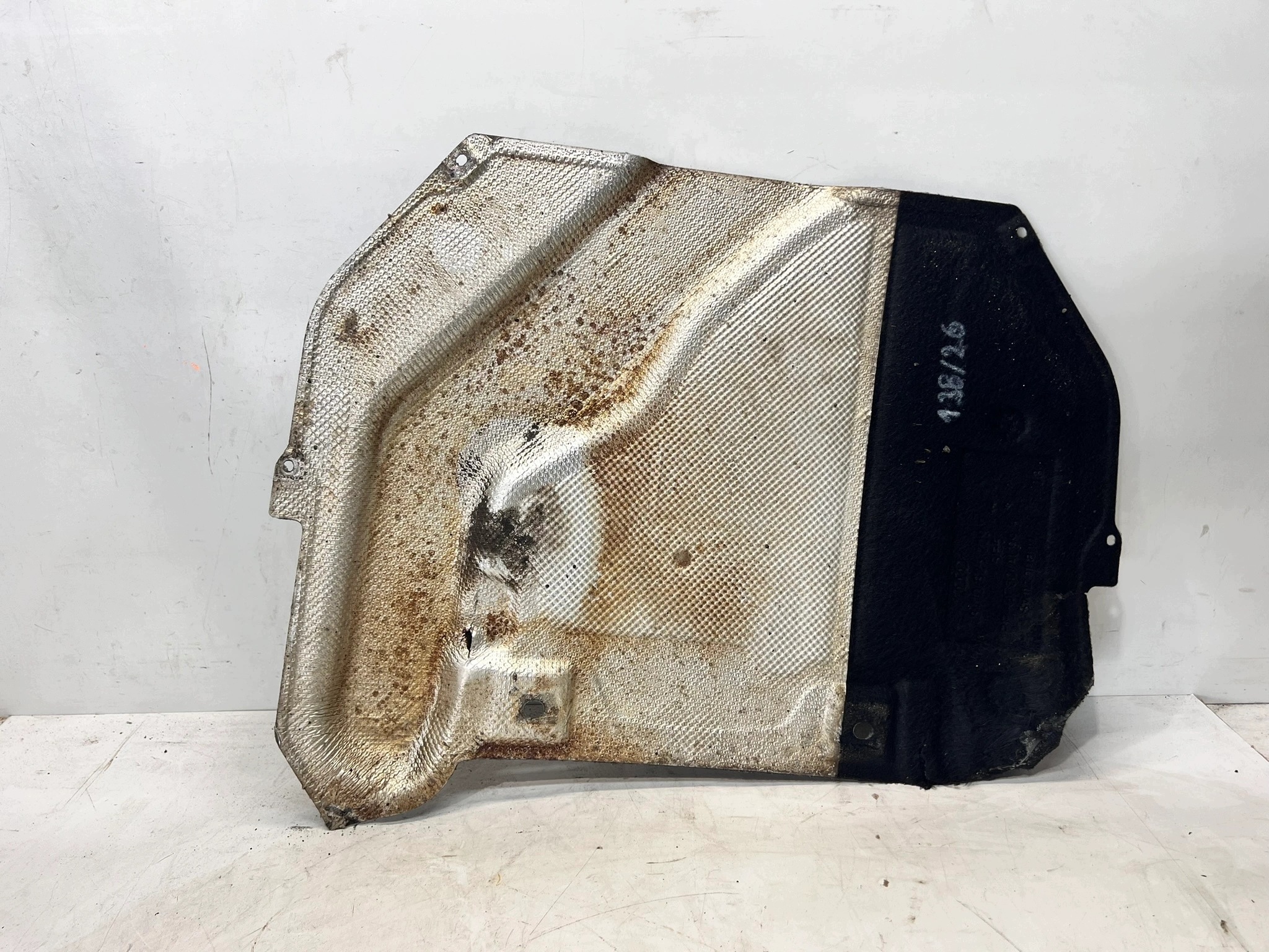 cover chassis front AUDI A4 B9 8W0825209A 138/26