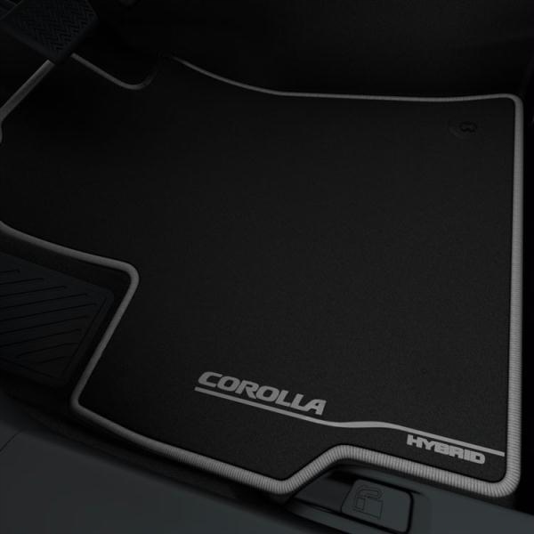 Toyota Corolla Originálne velúrové koberčeky komplet PW210-02014 Oe
