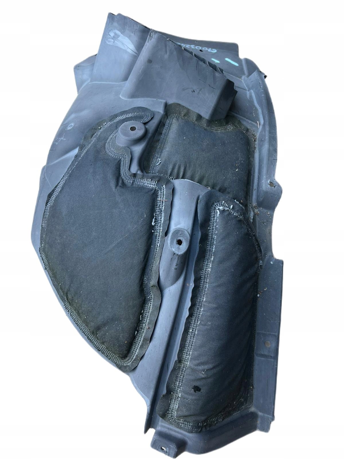 Maserati колісна арка 670032466dx