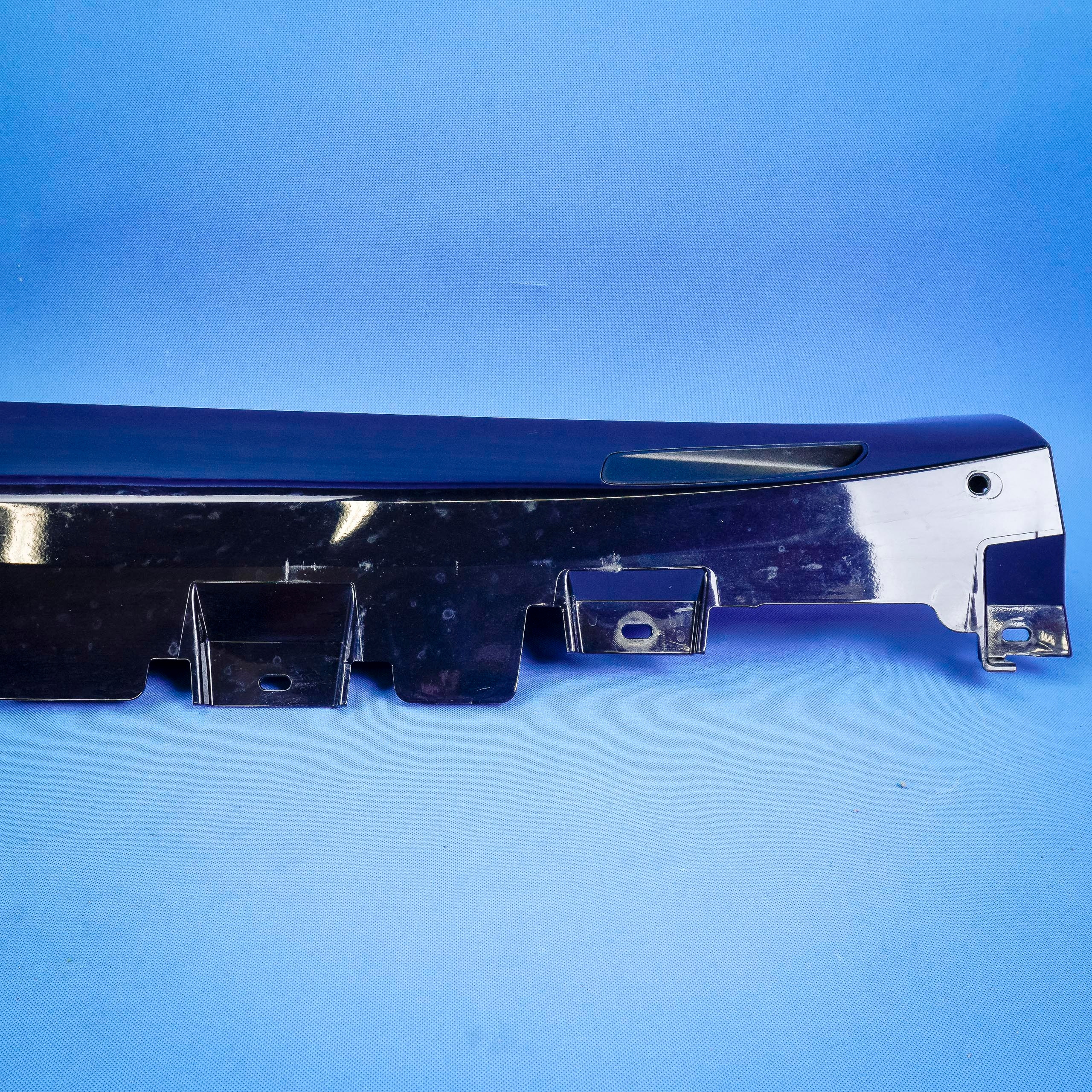 moulding cap threshold right LED BMW X5 G05 m-packet 8099112 7946664 416