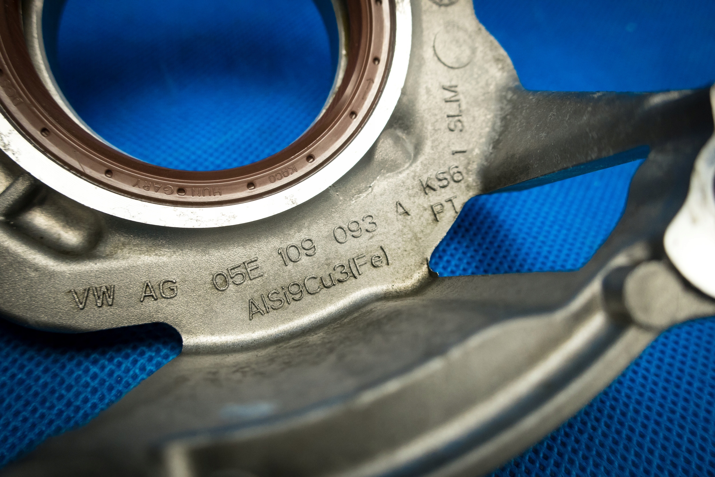 Blende Abdeckung des Zahnrads Arteon T-Roc 05E109093A 1.5TSI