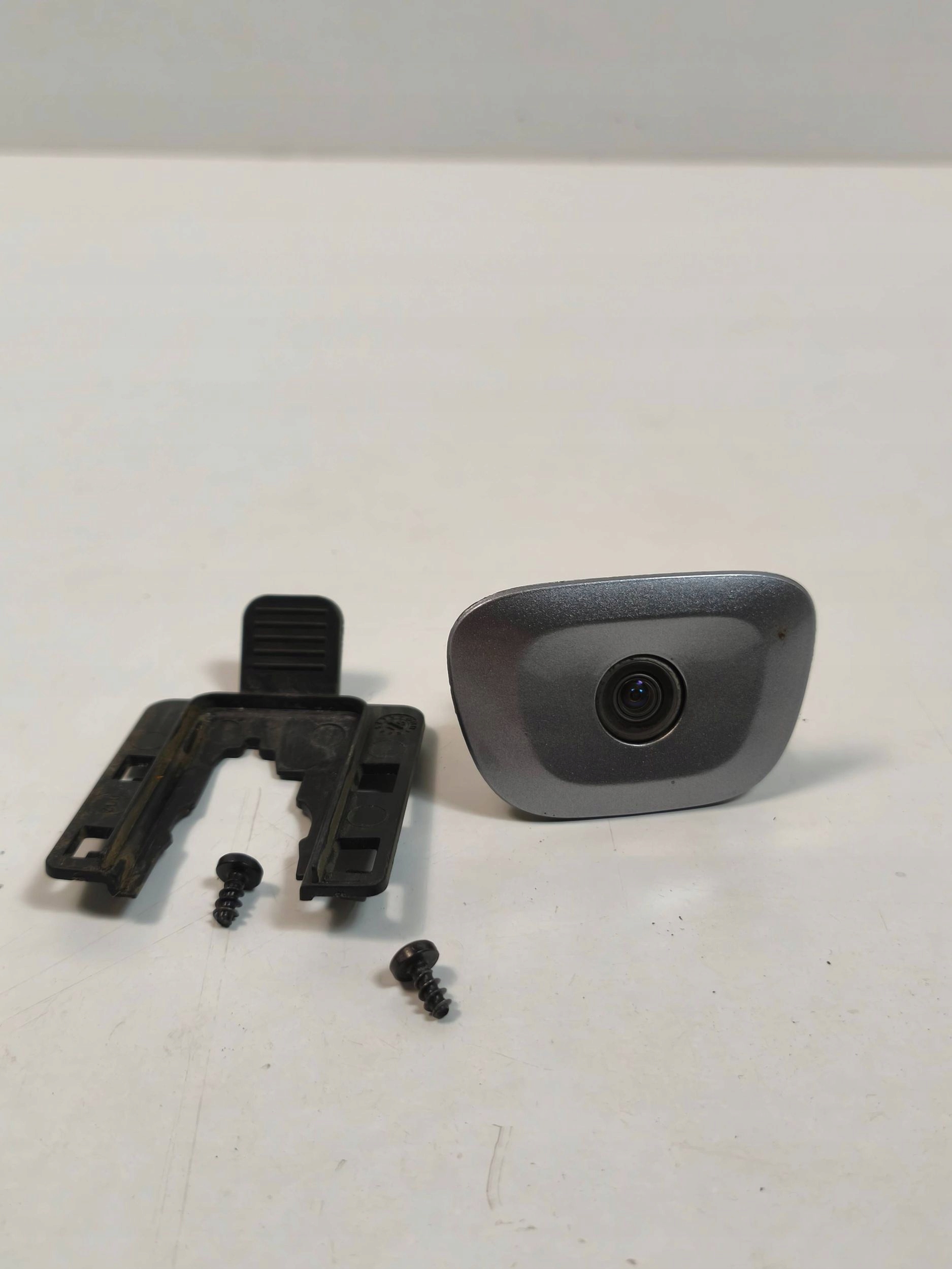 Jeep Cherokee KL 13- Kamera reversing 56038991AG