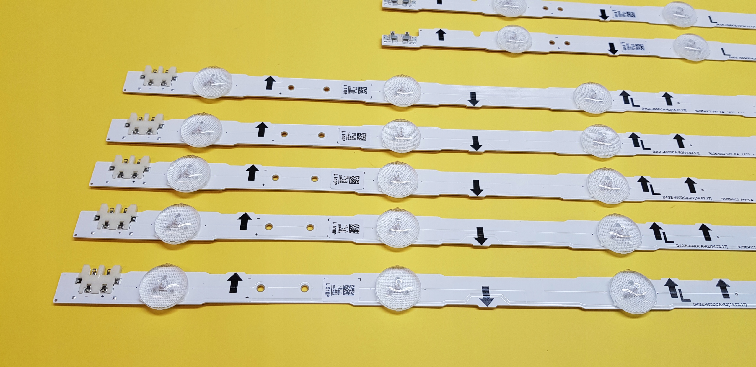 LISTWY LED SAMSUNG UE40J5100 UE40H6500 UE40J6200 Kod producenta D4GE-400DCA-R2 D4GE-400DCB-R2