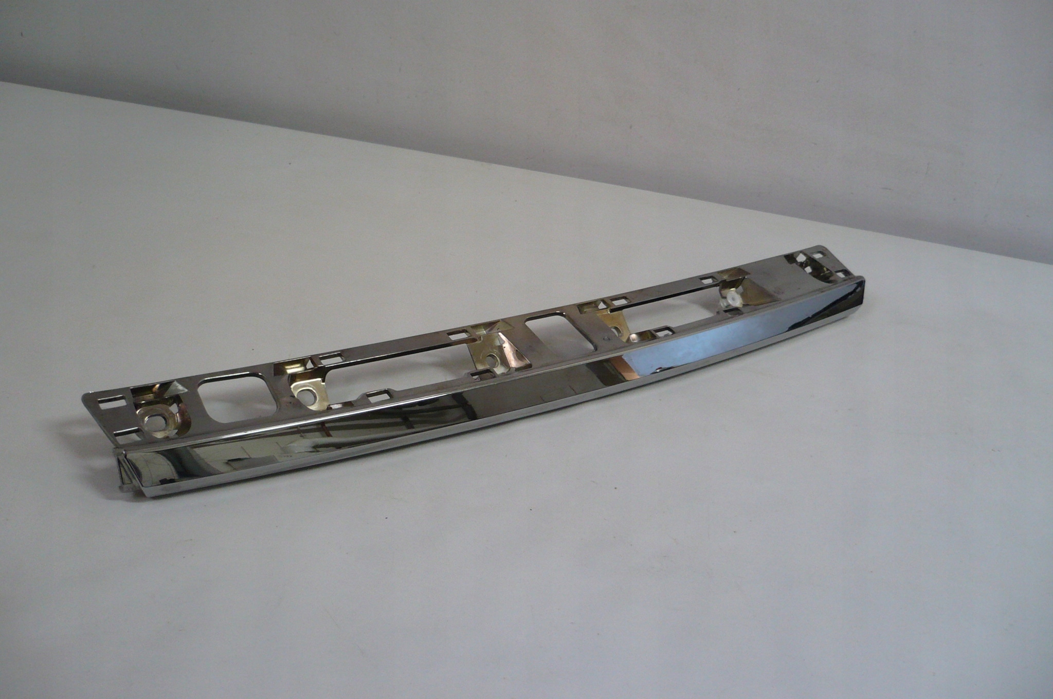 TOYOTA COROLLA E21 18- sedan cap CHROM moulding bonnet boot