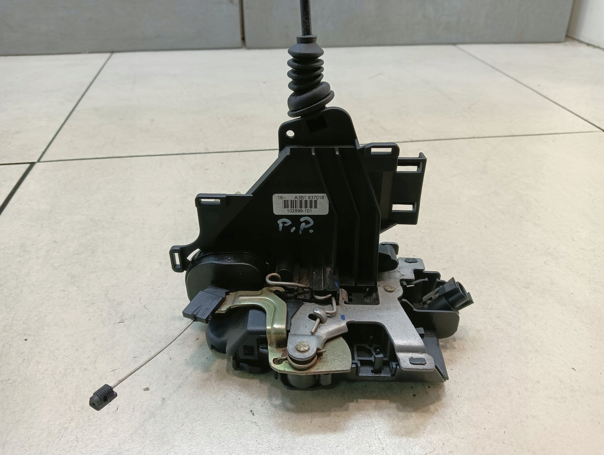 lock right front SEAT CORDOBA III 1.2 A3B1837016