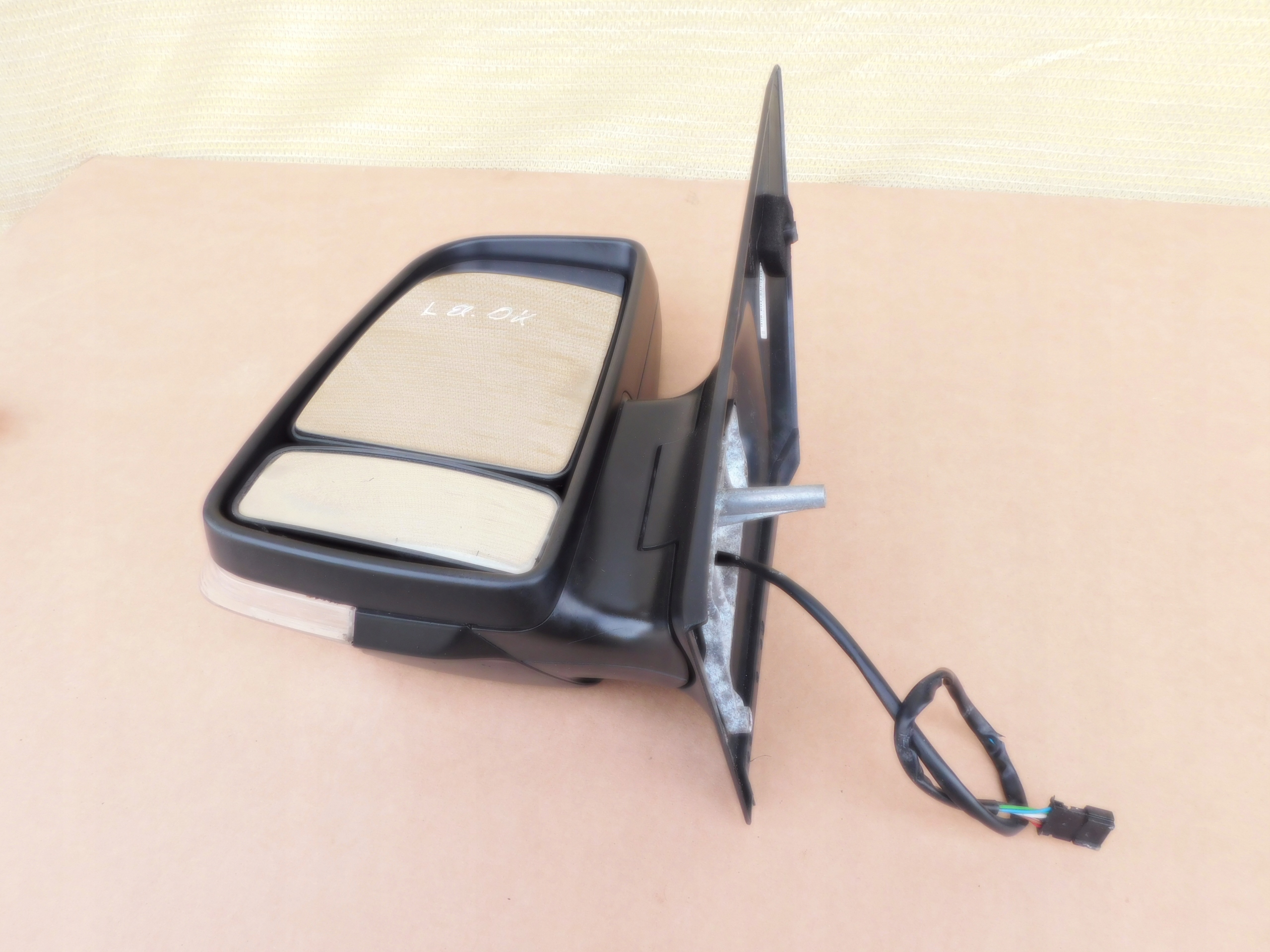 Mercedes Sprinter 906 VW Crafter mirror left electrics A9068103093