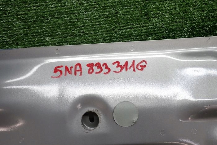 VW TIGUAN II 15- door left rear. rear part