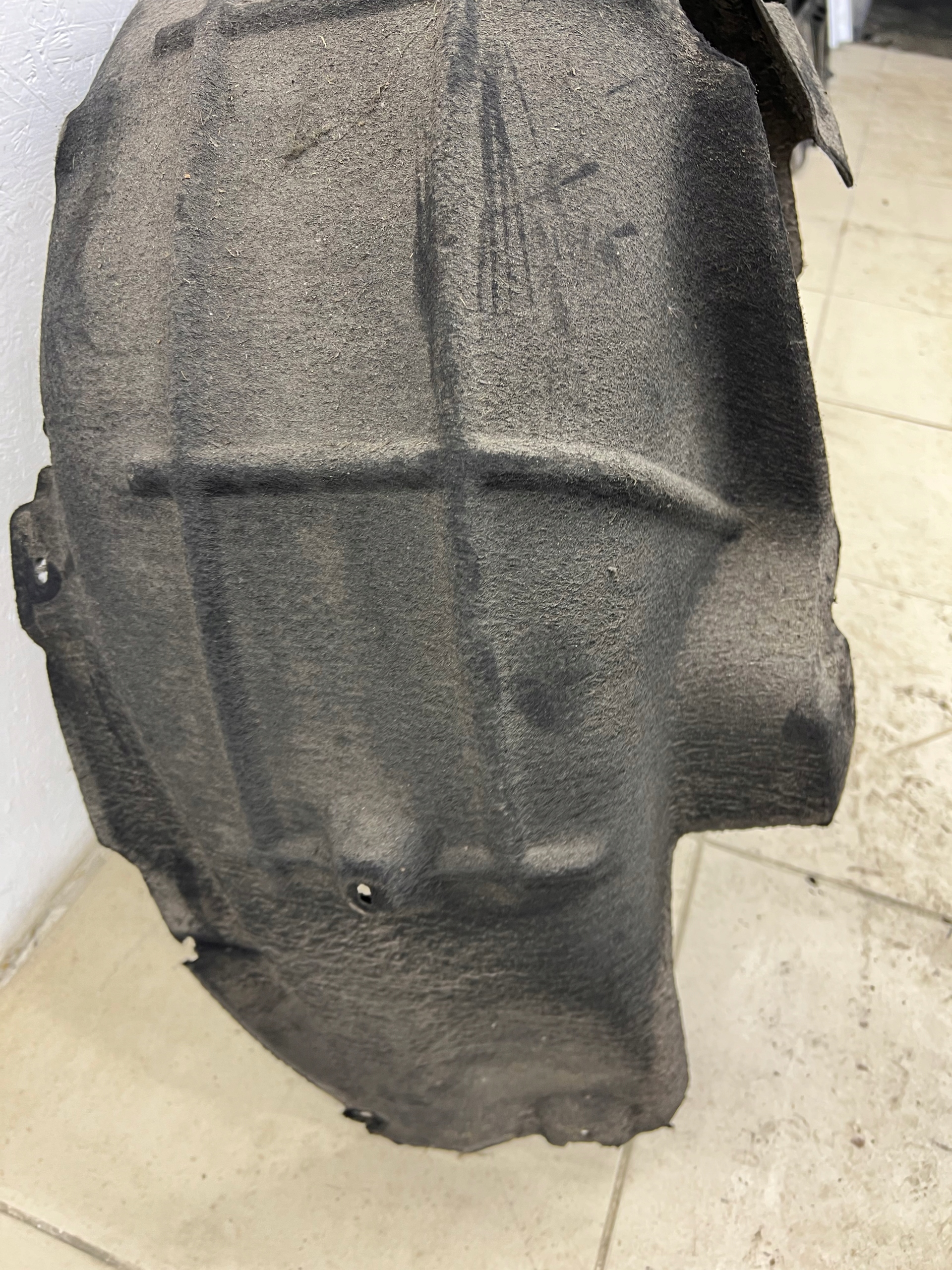 mudguard right rear part SKODA OCTAVIA III LIFT
