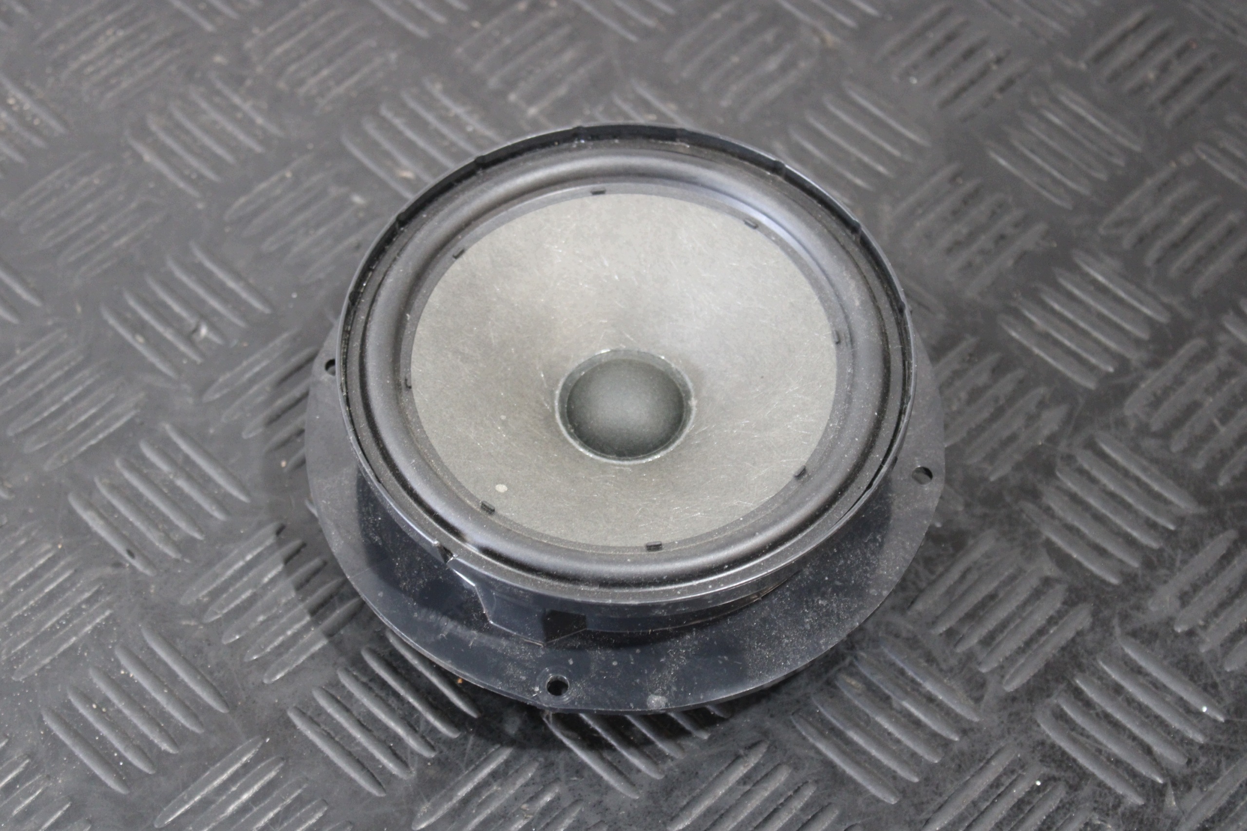 speaker 6C0035710A VW T-ROC CABRIO 2GA 2GC