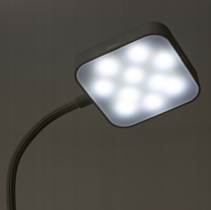 LAMPKA BIURKOWA LED NOCNA SZKOLNA DOTYKOWA lampa biurowa led USB DOTYK Marka Vergionic