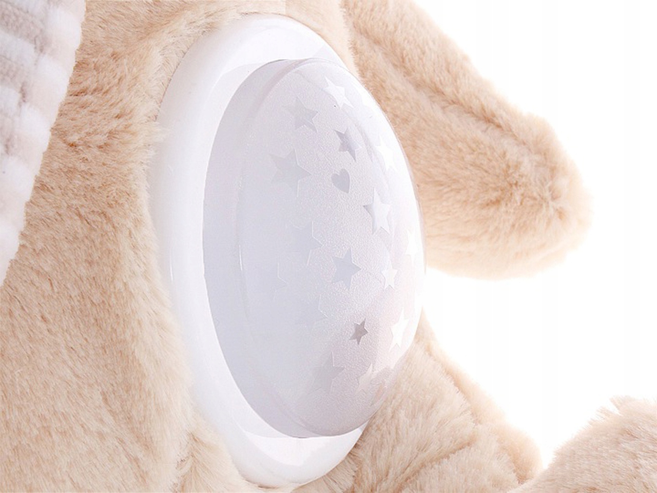 MIŚ ŚPIOSZEK BRĄZOWY Z PROJEKTOREM 068085 Wiek dziecka 5 lat +