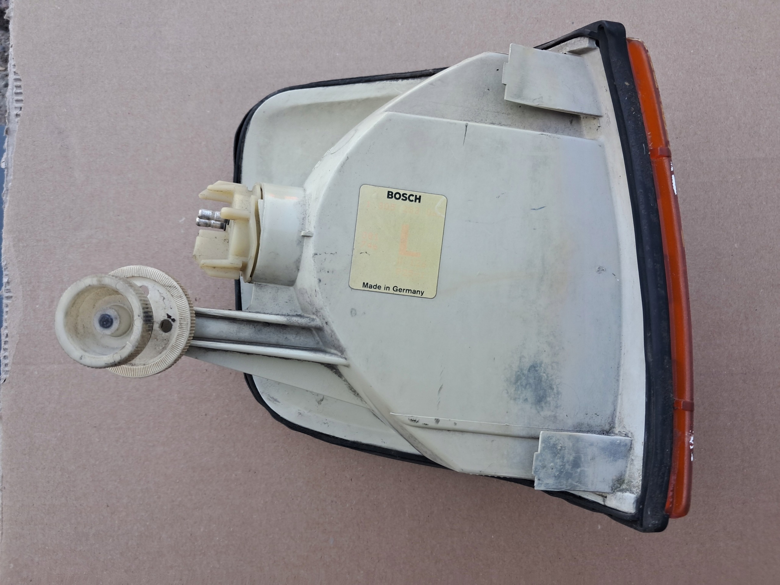 indicator left BOSCH MERCEDES W126 SE SEL 1305233061