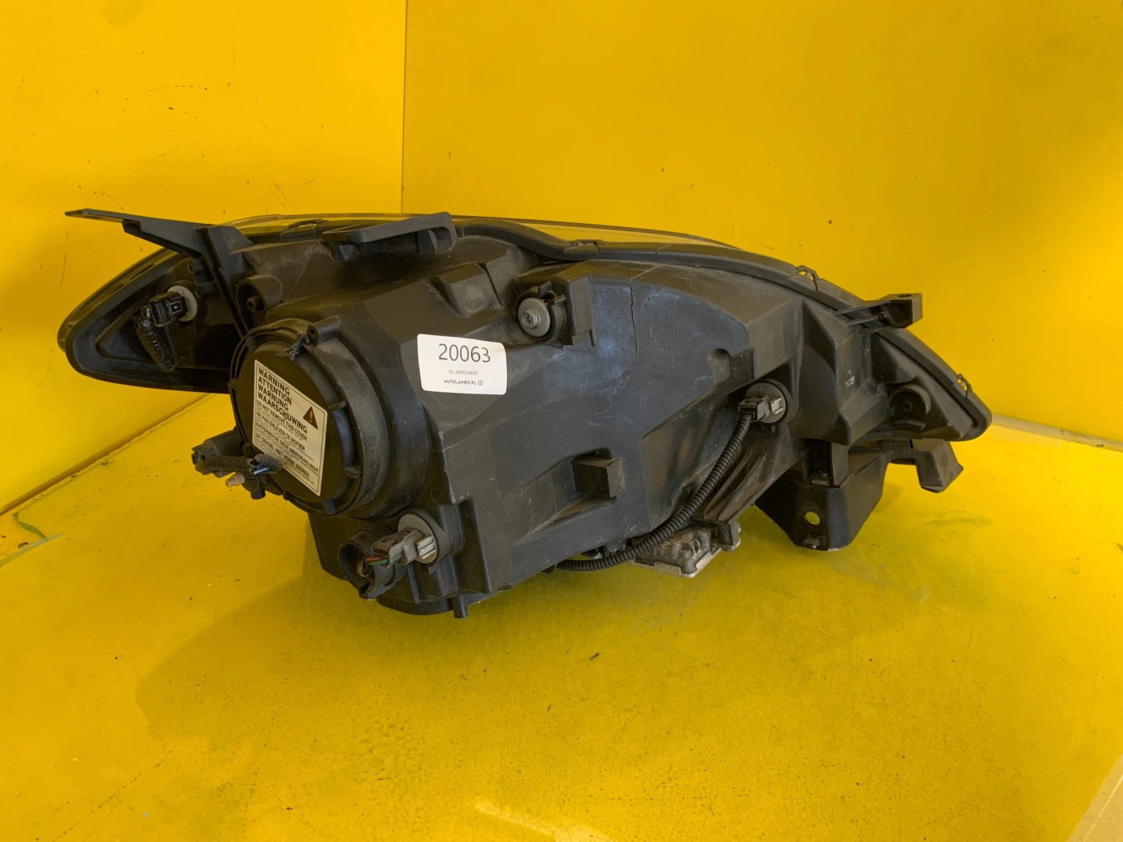 light left front HONDA 09-12 FRV FR-V XENON 18810