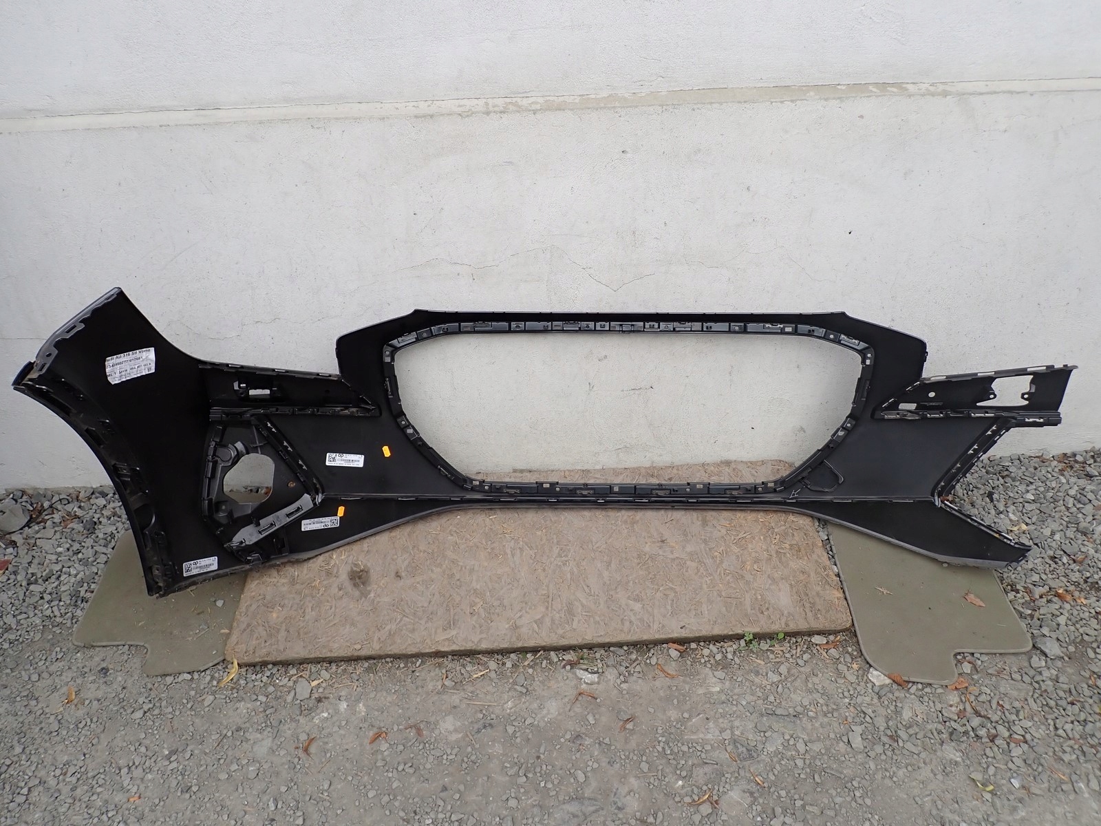 bumper front front AUDI Q4 E TRON 89A F4B 2021- 89A807725A
