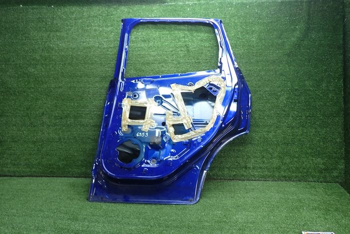 FORD KUGA MK2 II 13- door right rear. rear part