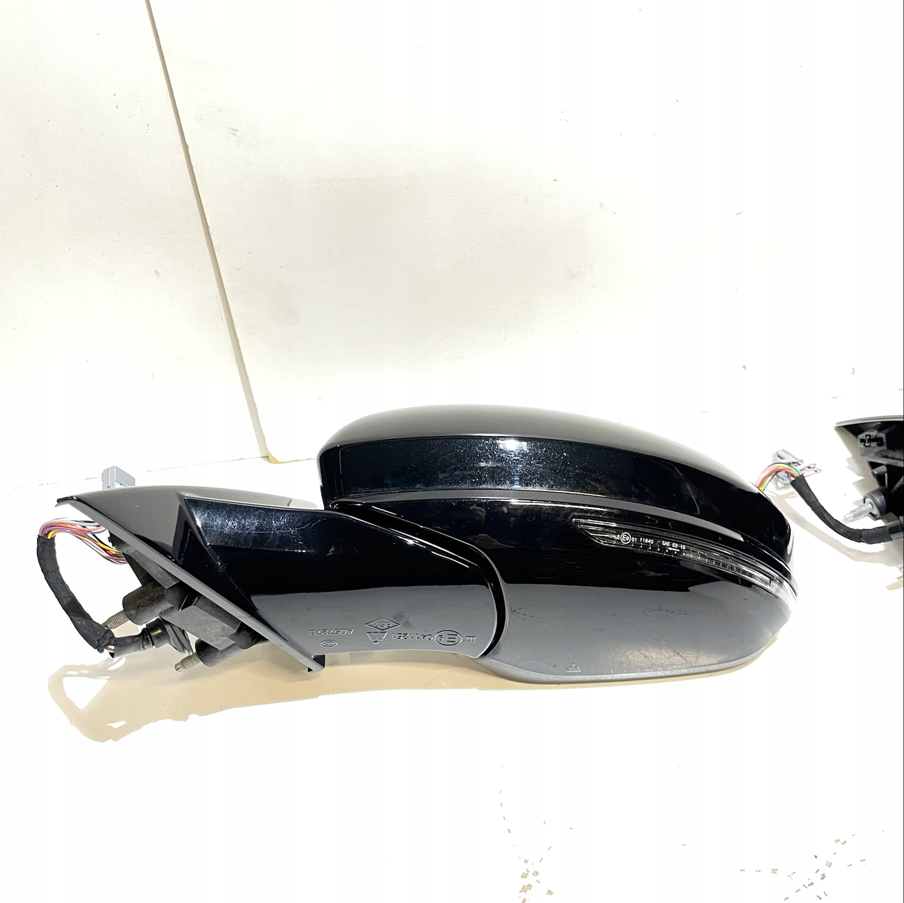 RENAULT TALISMAN LIFT MIRROR LEFT 15 PIN TEGNE