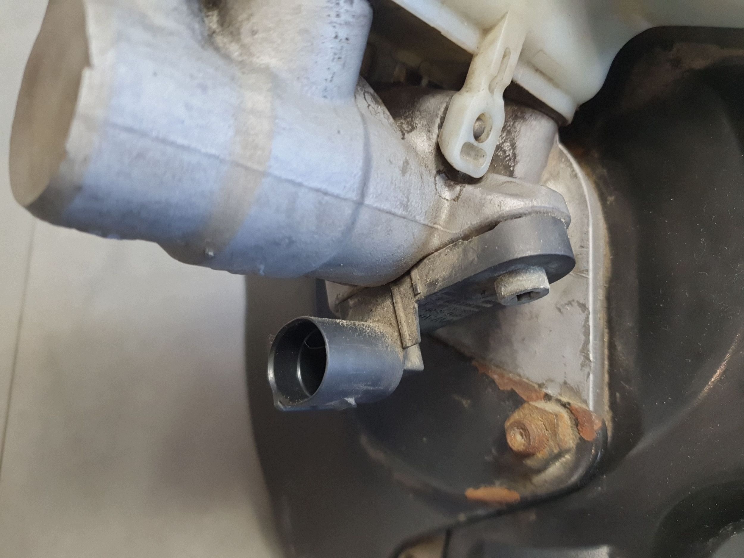 Volkswagen PASSAT CC servo brake pump 3C1614105AQ