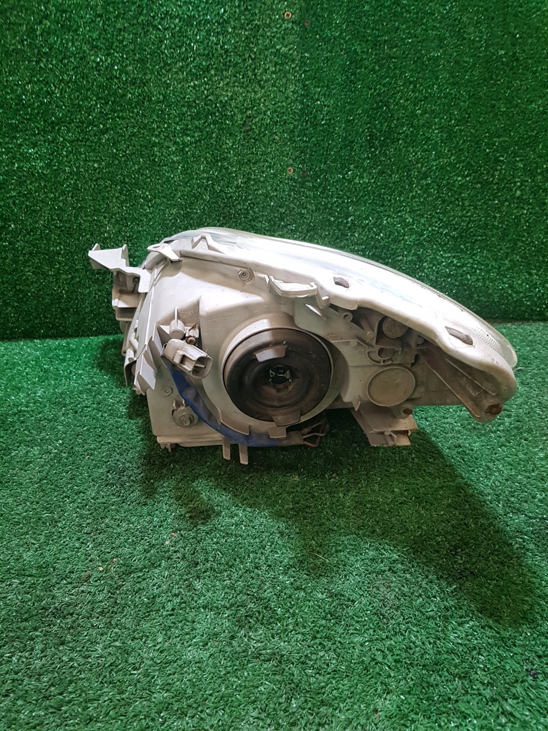 light right front TOYOTA YARIS 2