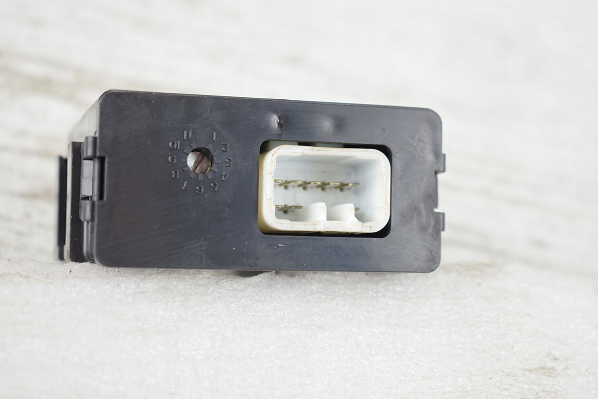 module control unit of the window TOYOTA 08192-48810