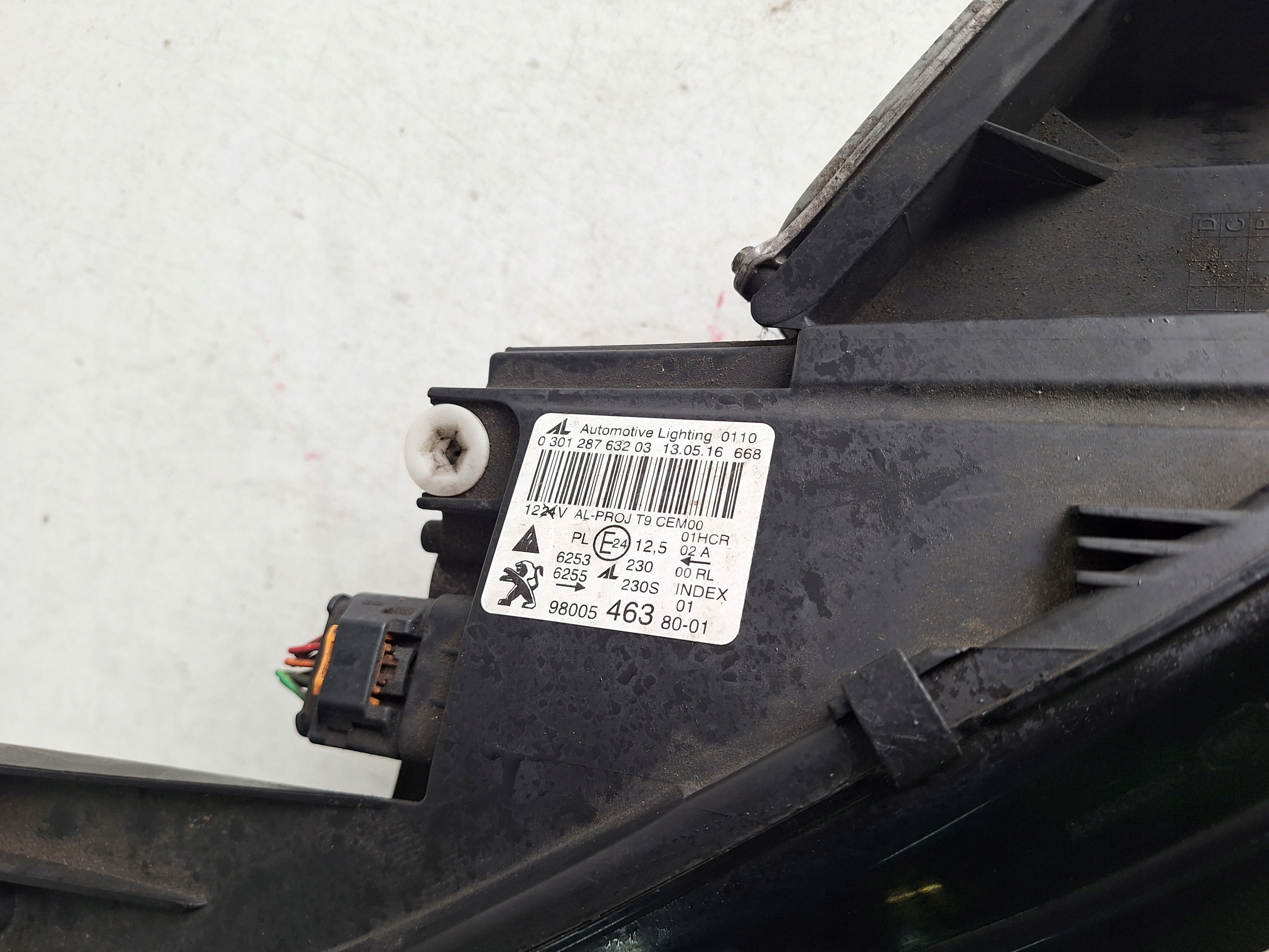 PEUGEOT 308 T9 13-17 light right FULL LED UK