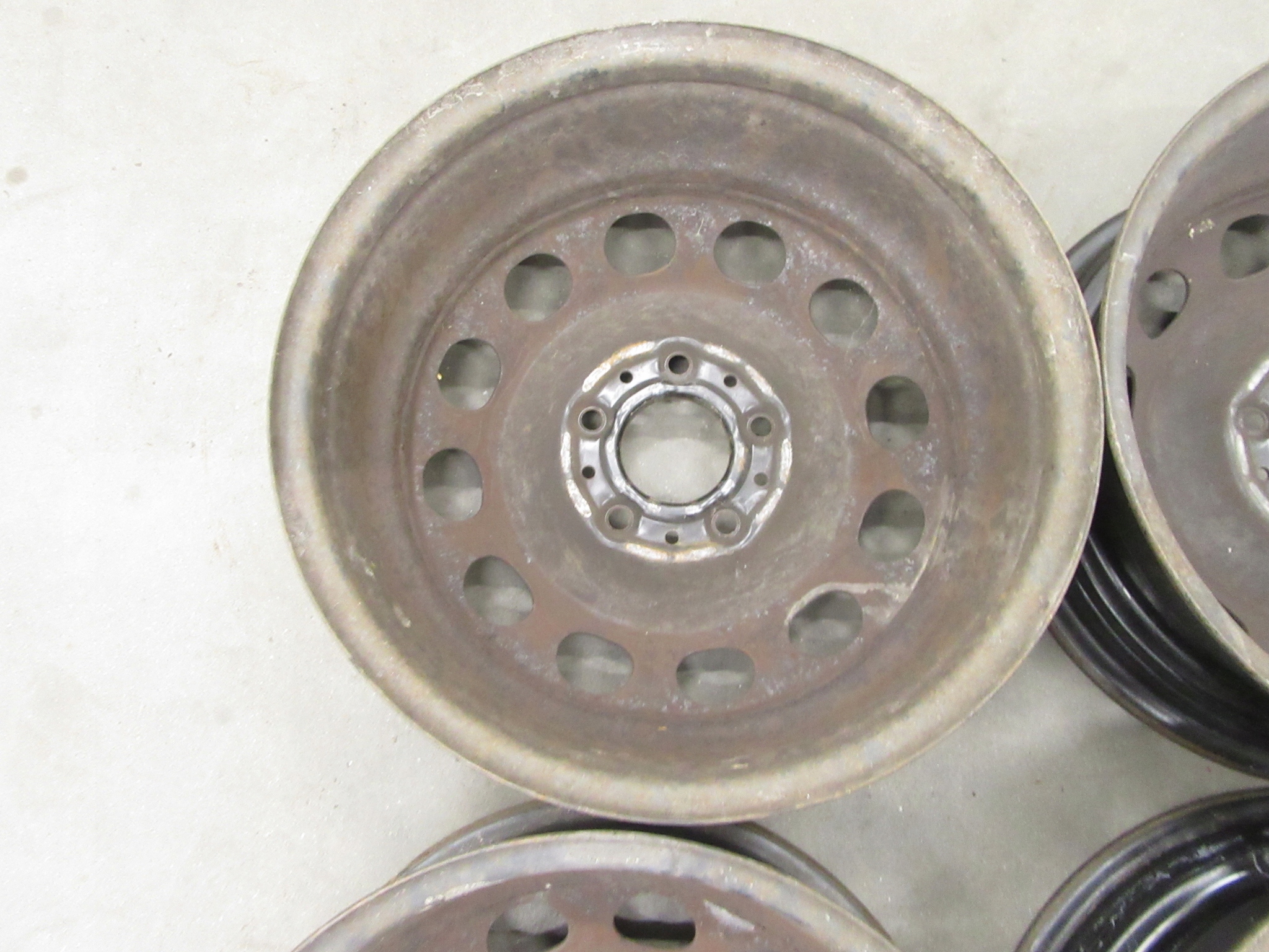 discs metal BMW e36 e46 e81 e87 e90 e91 5x120 et42 16" 6.5j