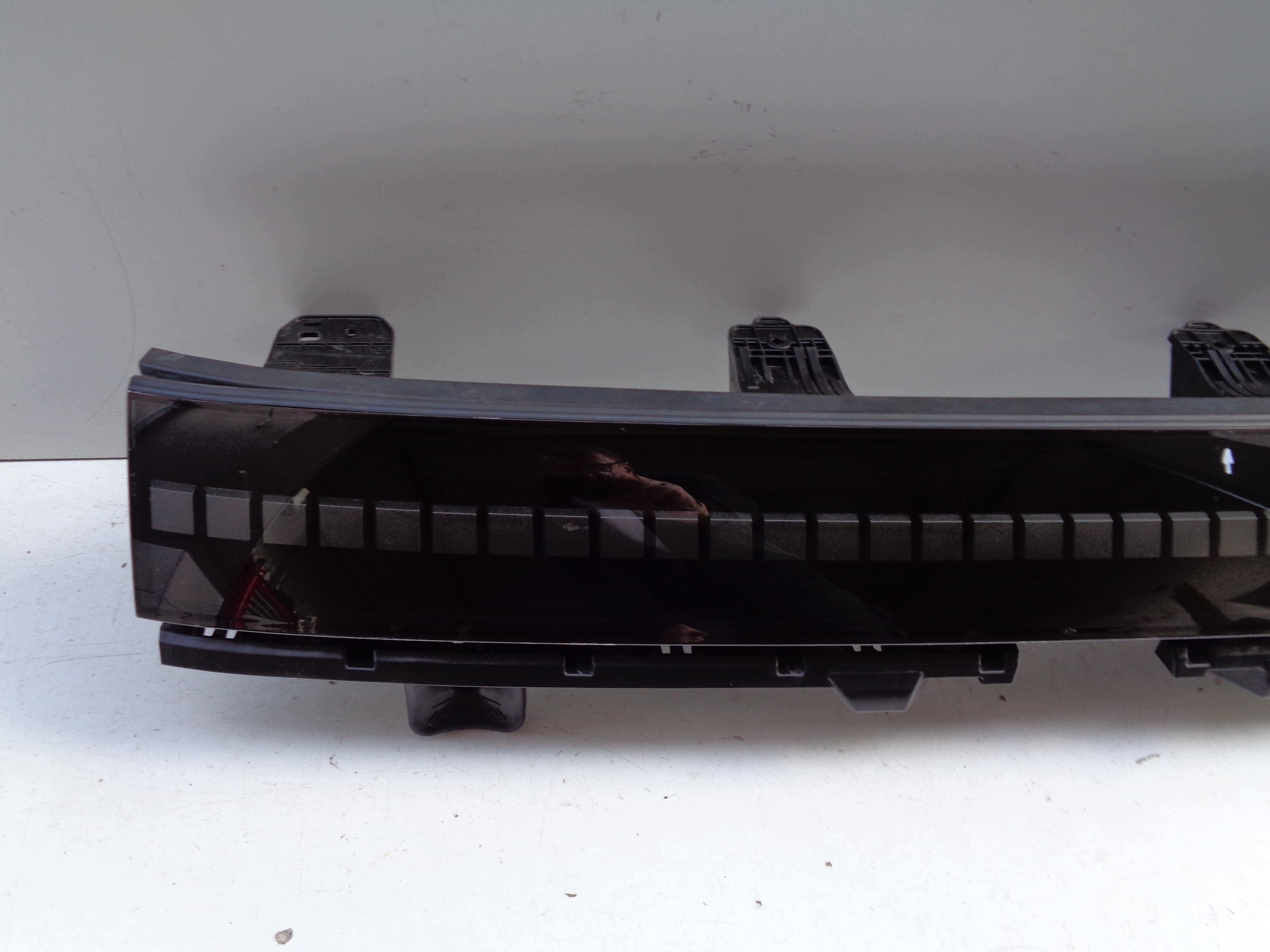Grille HYUNDAI IONIQ 9 25- NR 53805