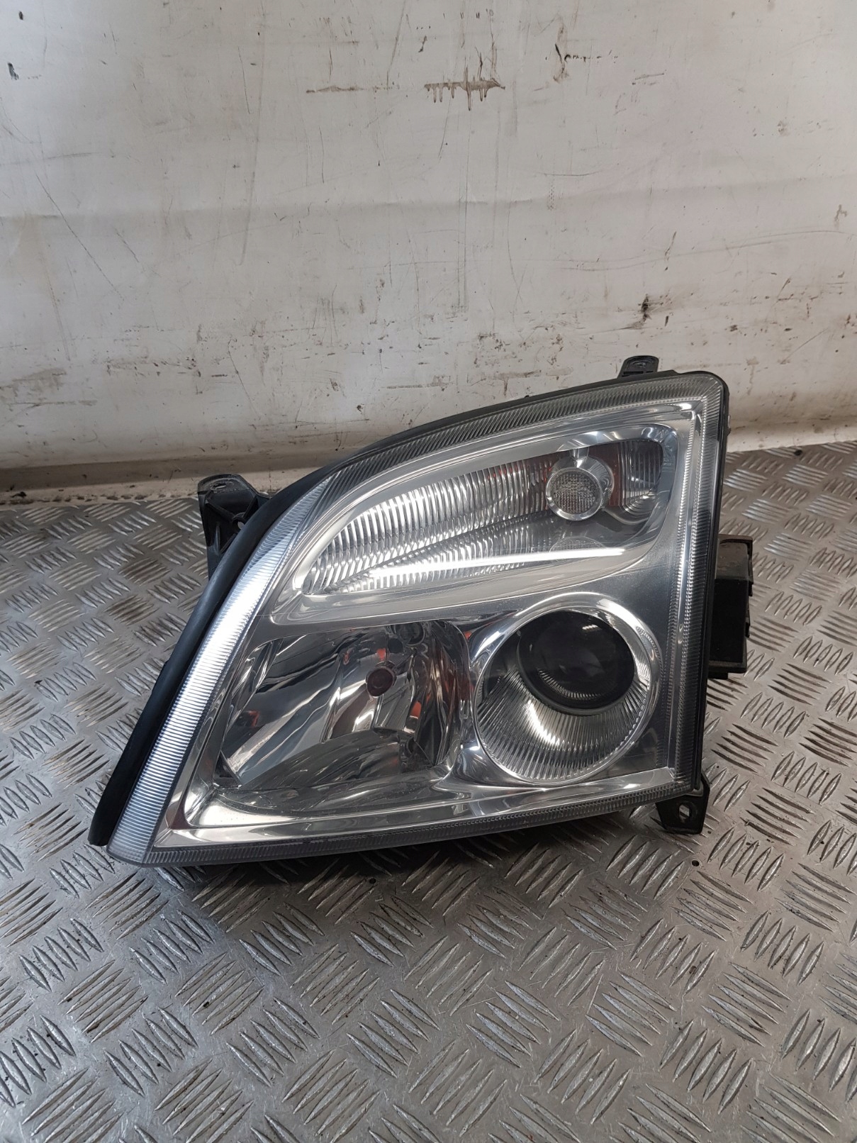 light left front 15588700 + module 24417112 OPEL VECTRA C 03R- EUROPA