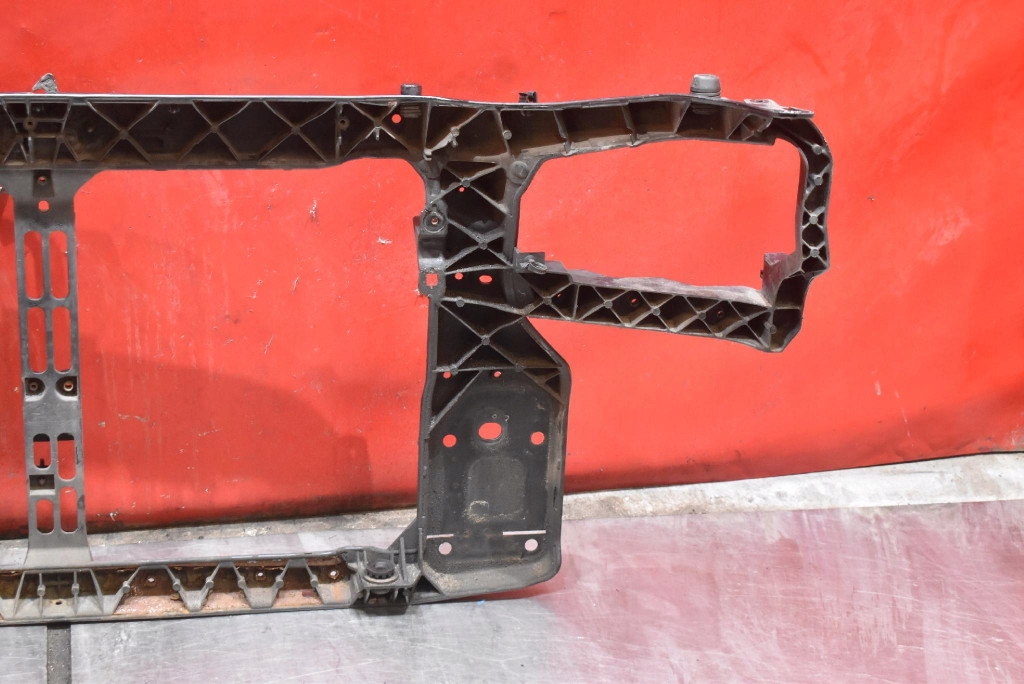 support panel for radiators pillar HYUNDAI TUCSON 1 and 2.0 CRDI 112 KM 04-10