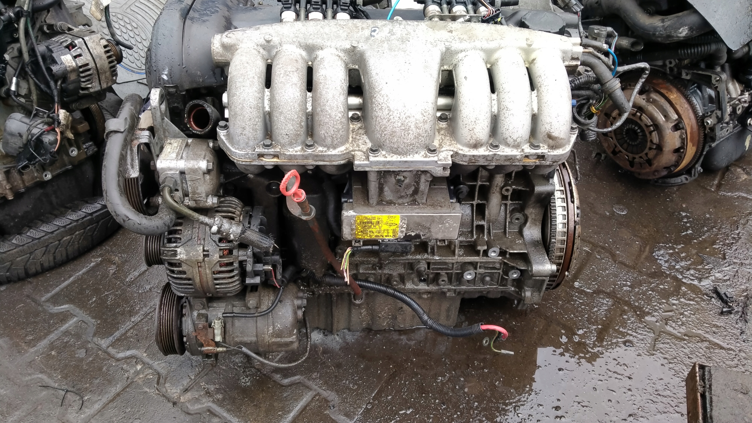Volvo S80 2,8B 150KW 204KM engine complete B6304S3 6821640