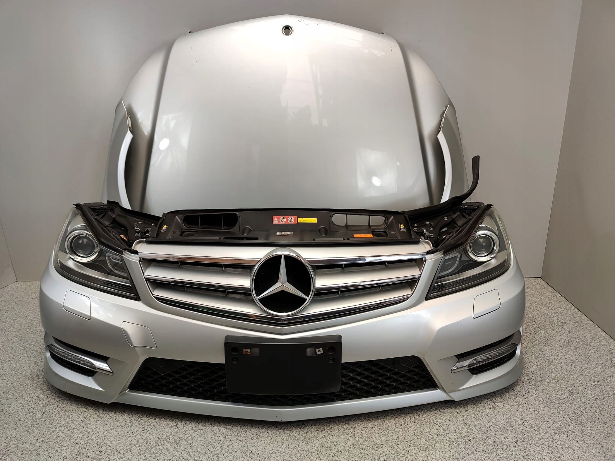 MERCEDES C W204 LIFT PRZÓD ZDERZAK AMG MASKA LAMPY CHŁODNICE PAS 775