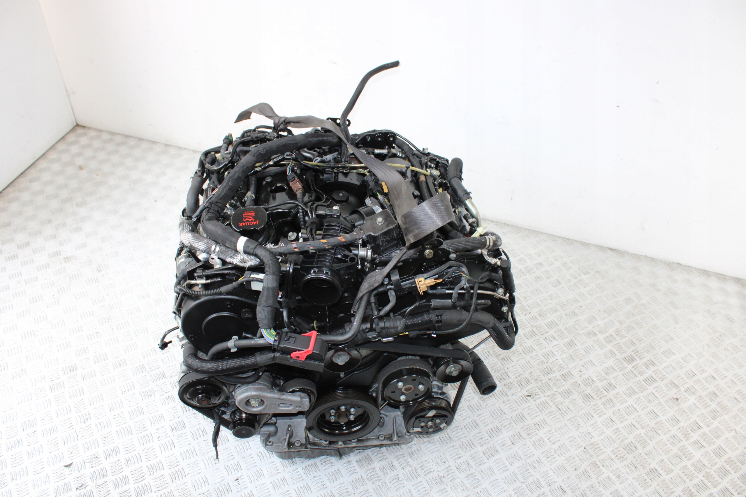 engine MOTOR JAGUAR XJ X351 VIII 3,0D V6 306DT