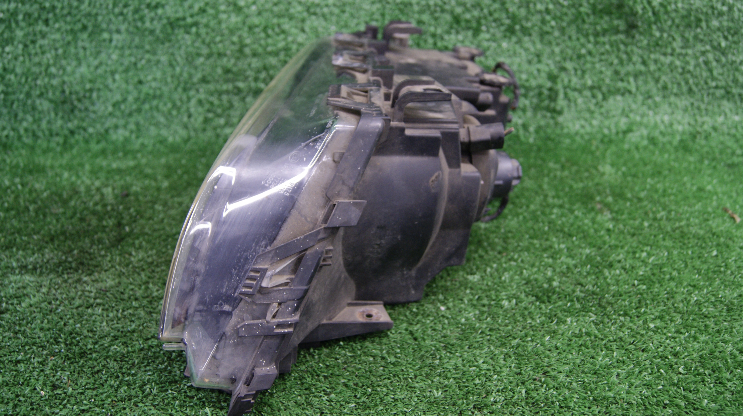 light right front BMW E46 63126910956