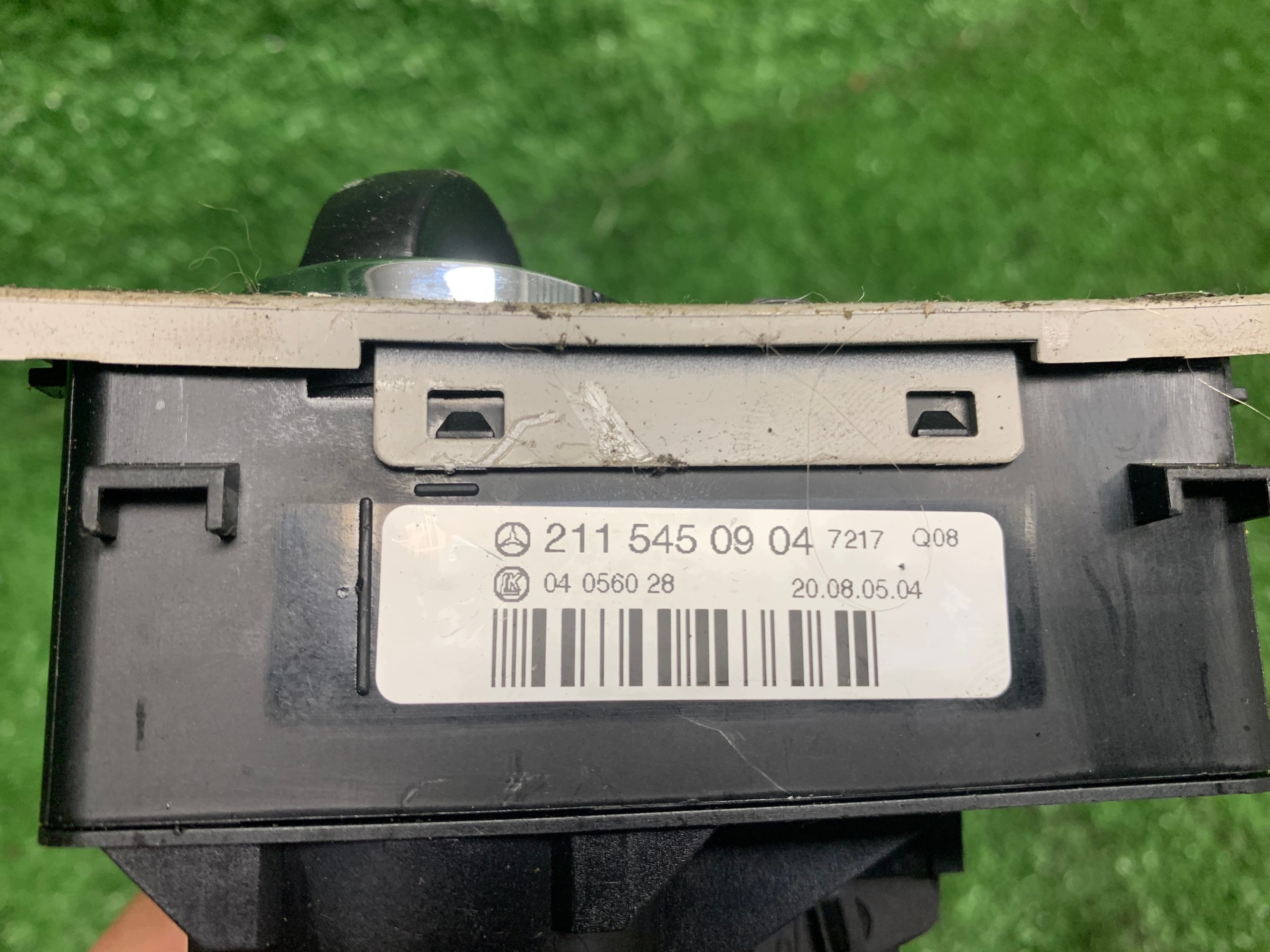 interruttore luci MERCEDES W211 2115450904