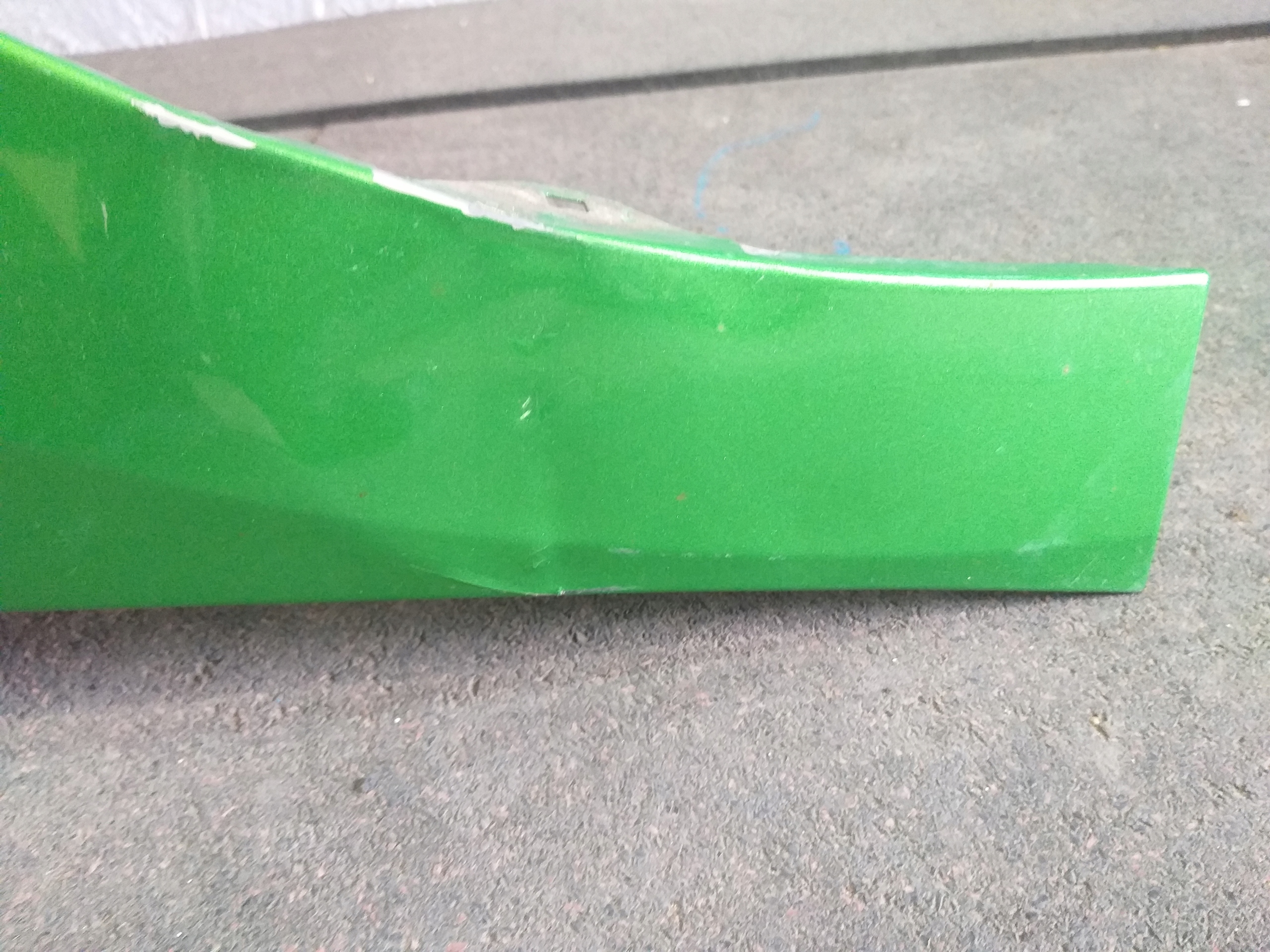 FENDER FRONT RIGHT SKODA FABIA III 3