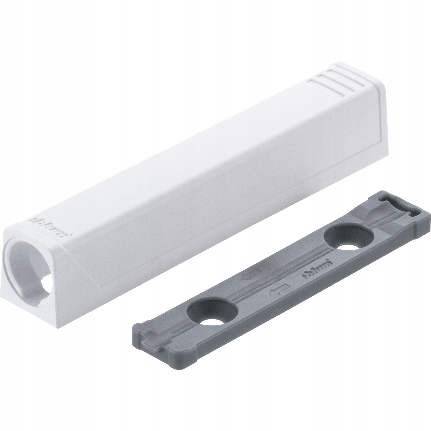 

Adapter Blum Tip-on Długi Prosty Biały 956A1201