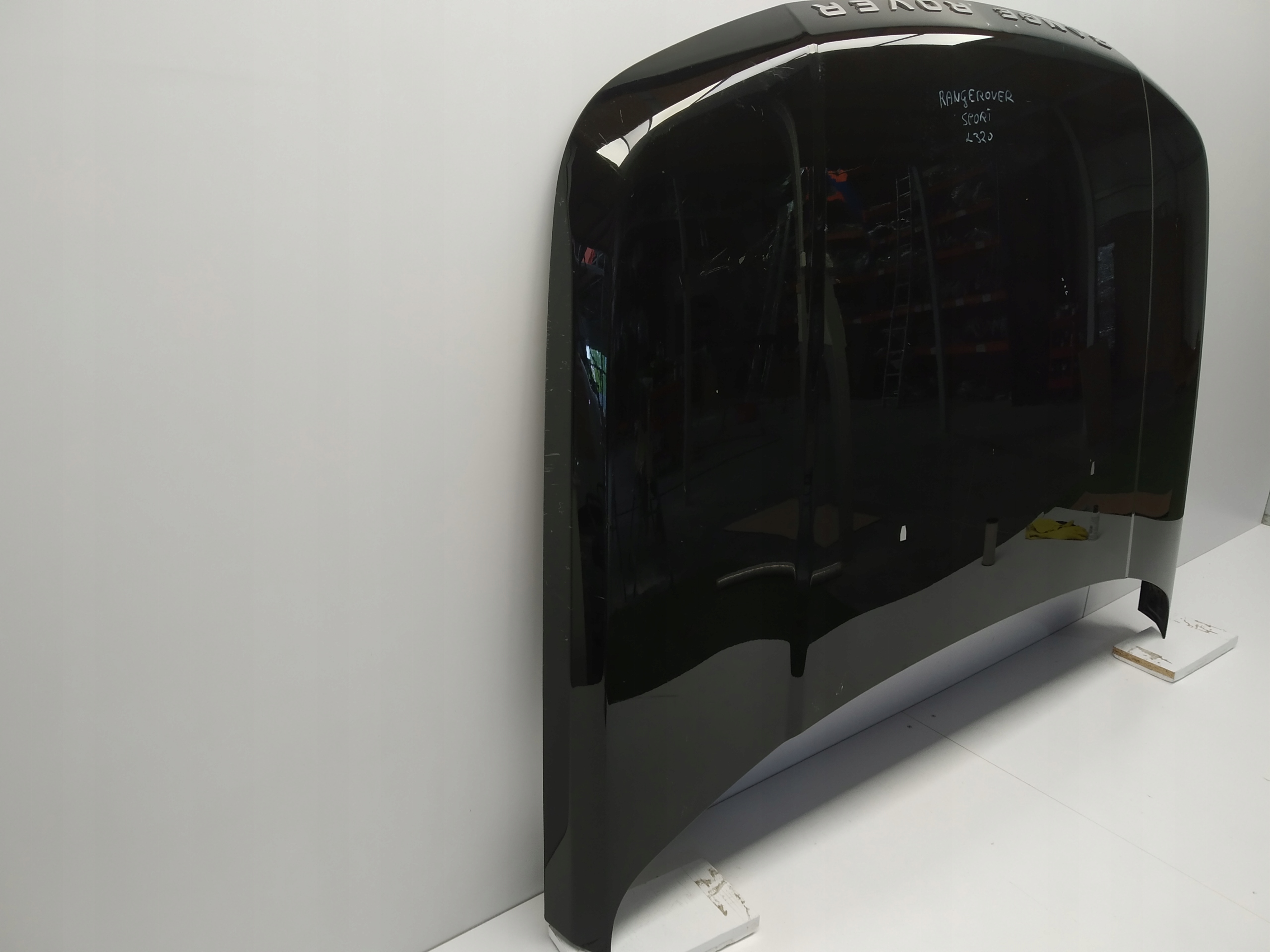 05+ Range Rover Sport L320 bonnet front black original